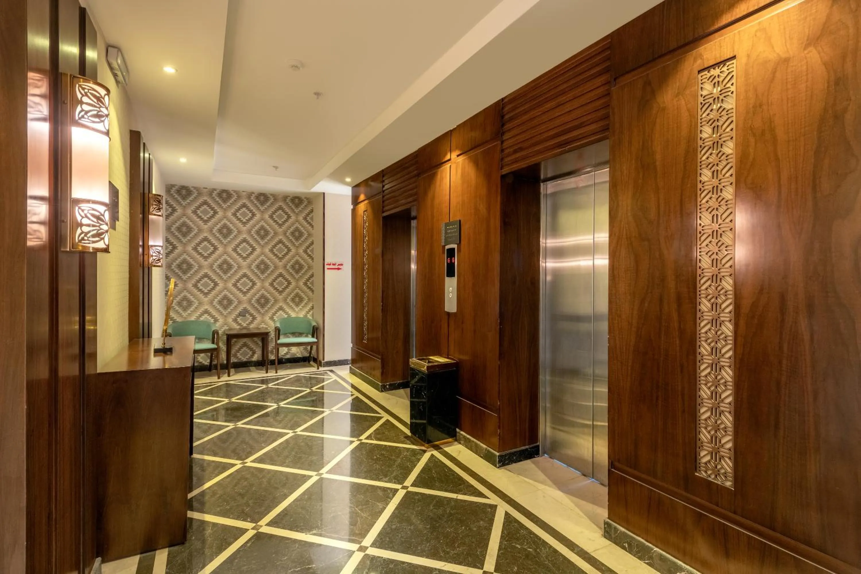 elevator in Sarwat Park Hotel