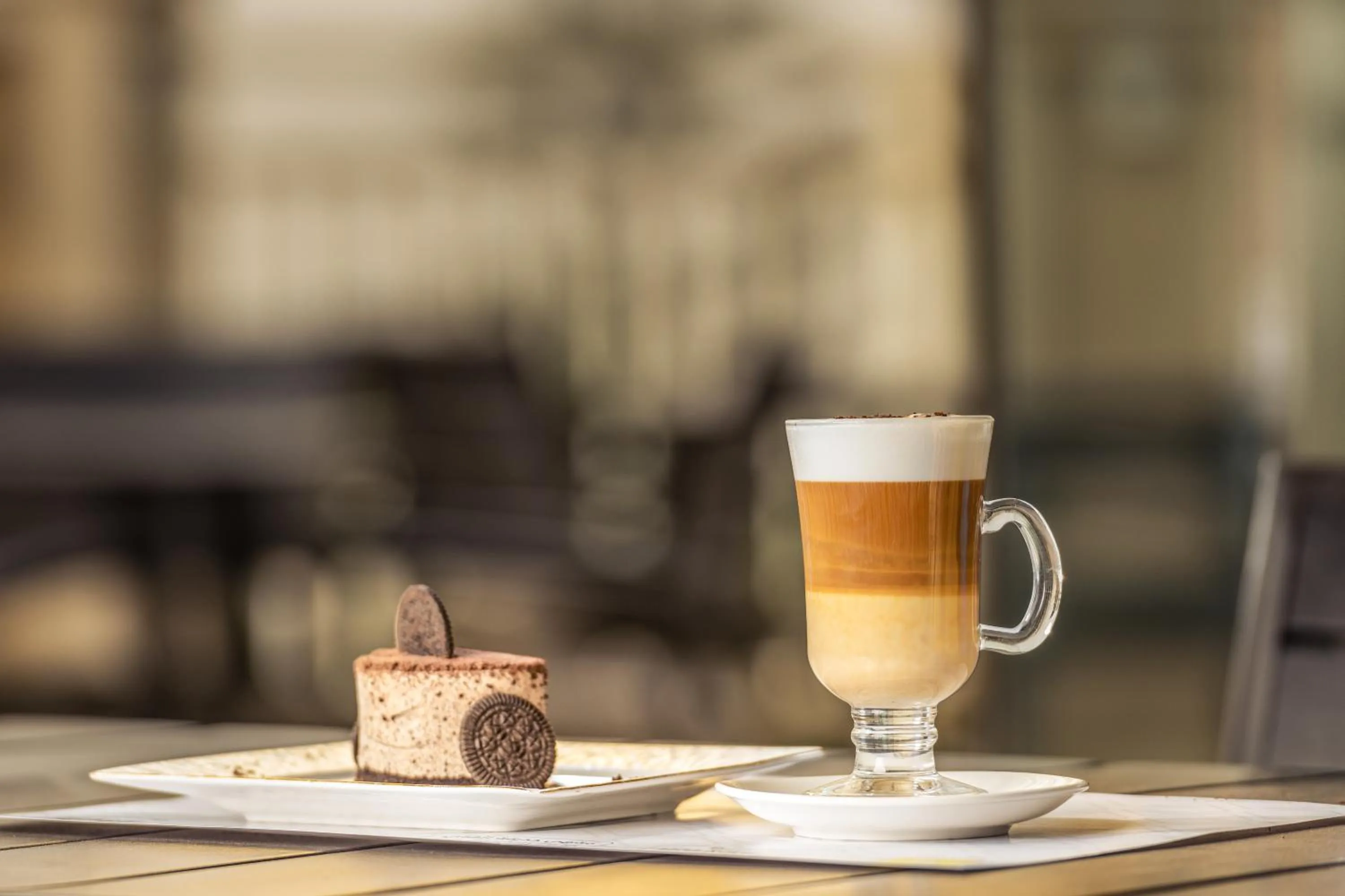 Coffee/tea facilities in Sarwat Park Hotel