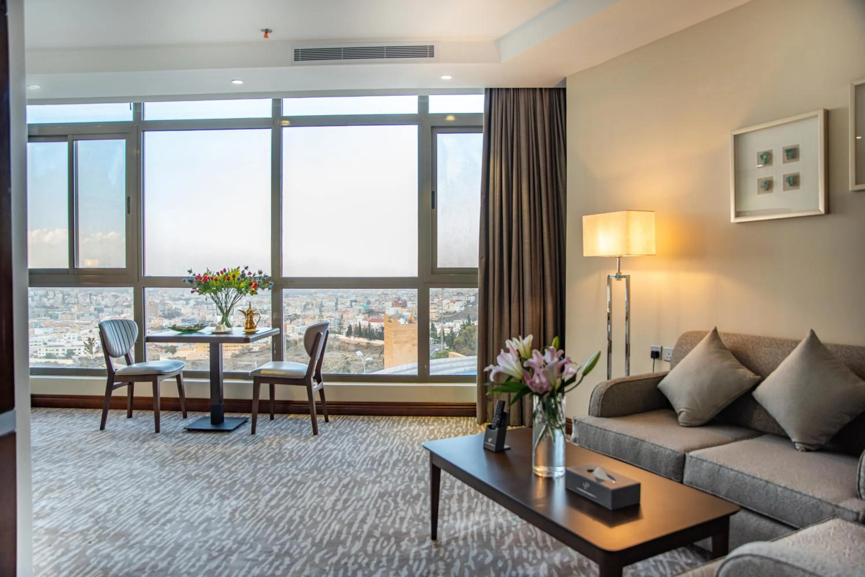 Living room in Sarwat Park Hotel