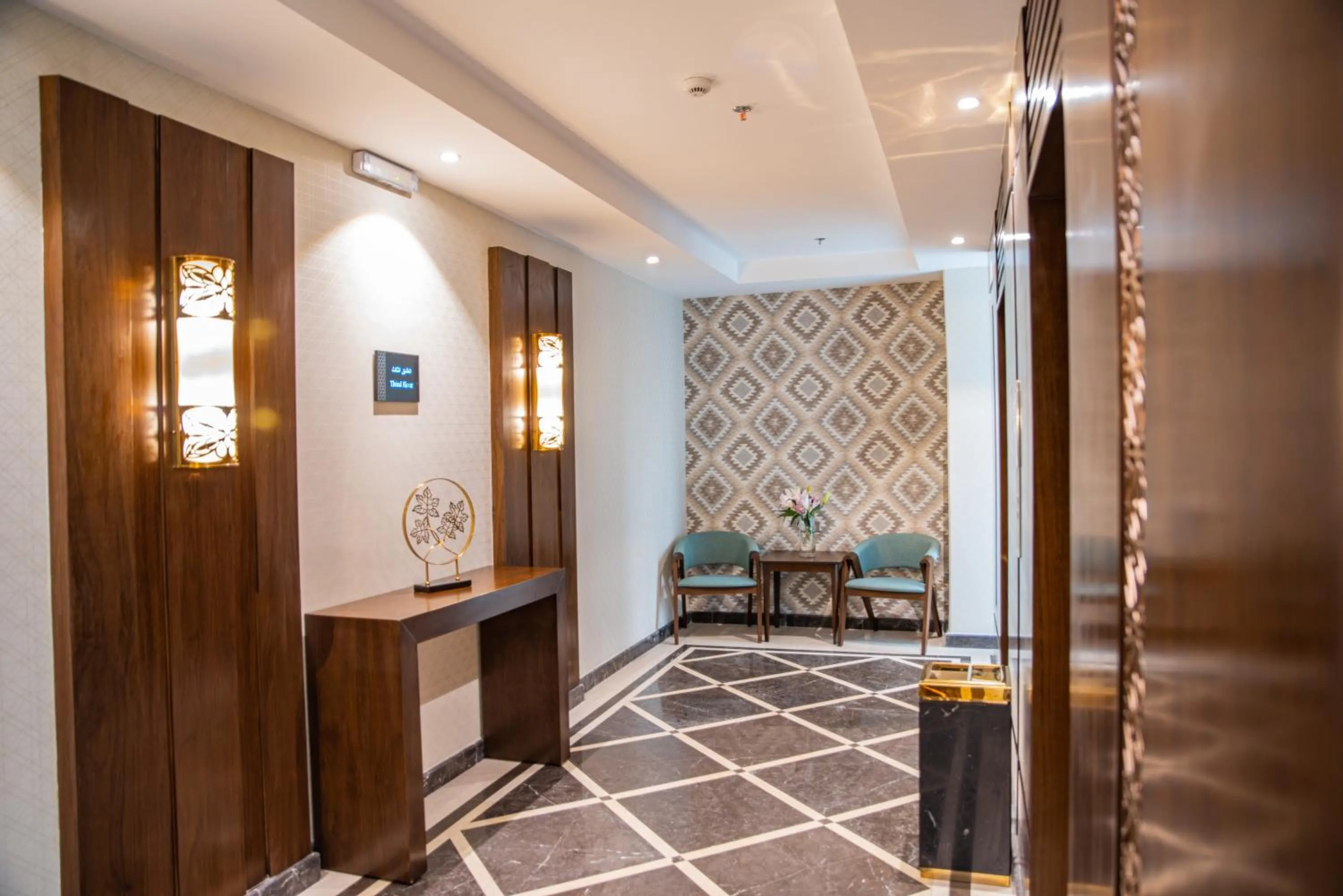 elevator in Sarwat Park Hotel