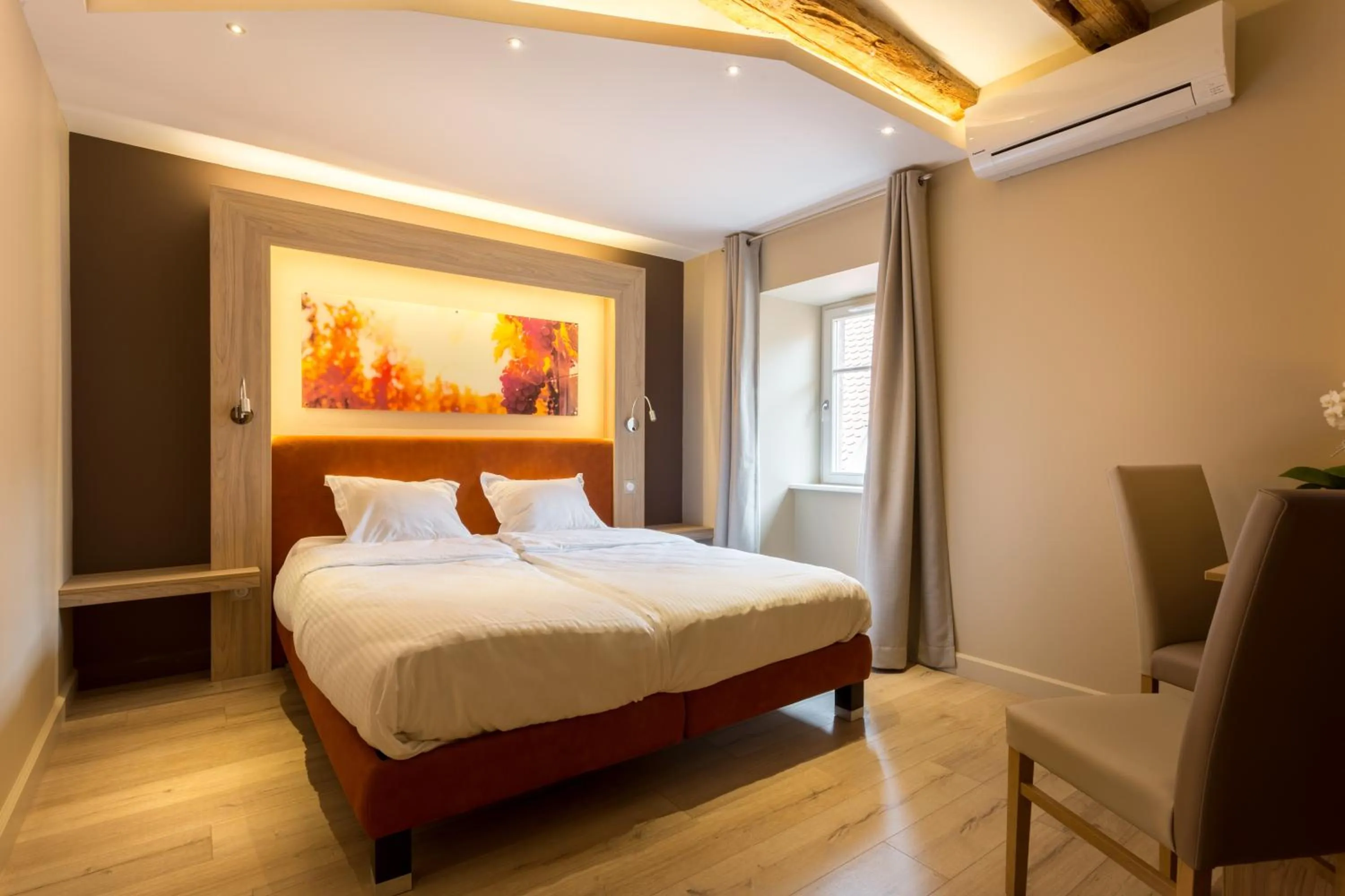 Bedroom, Bed in Les chambres du domaine