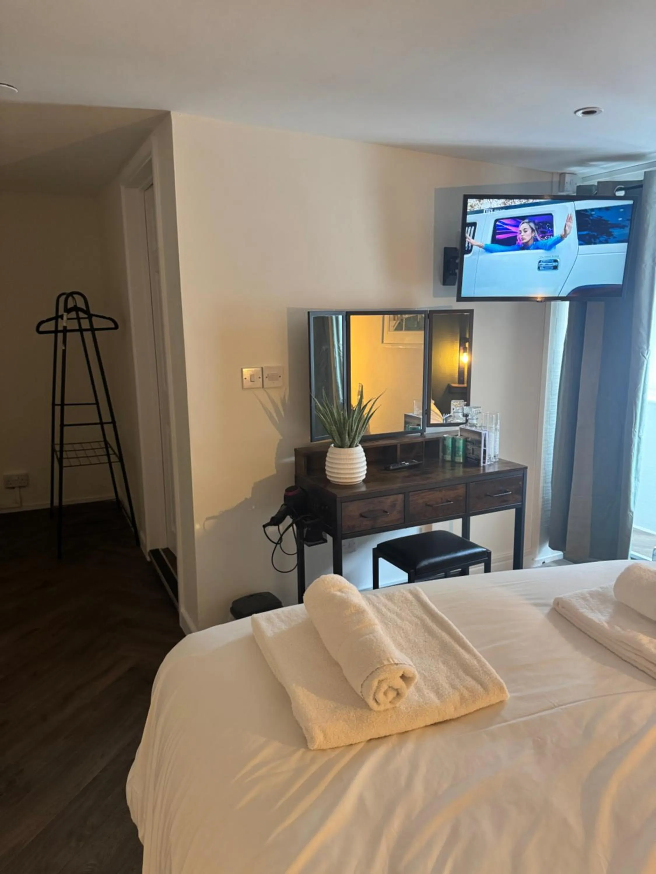 Bed in The London Inn