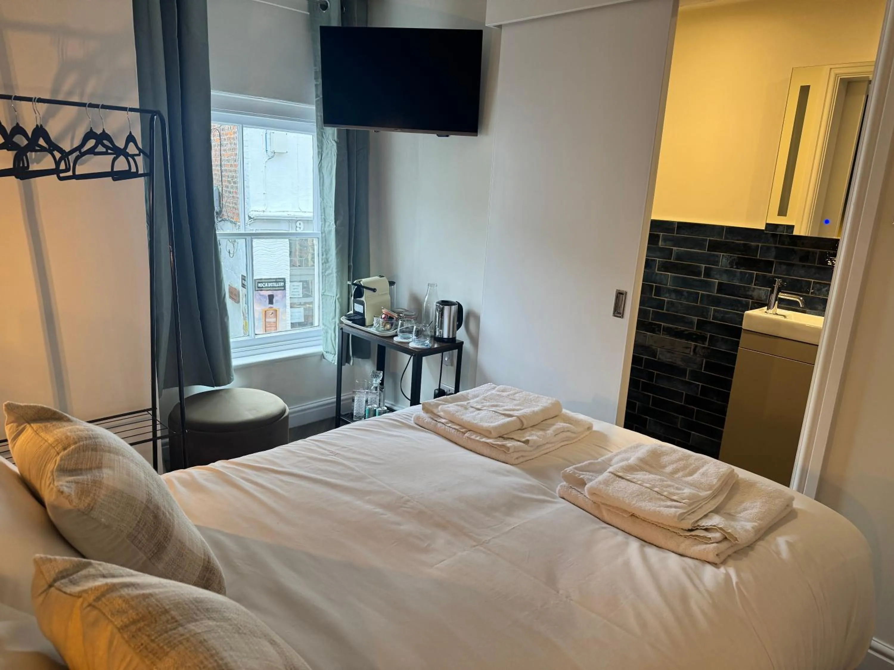 Bed in The London Inn