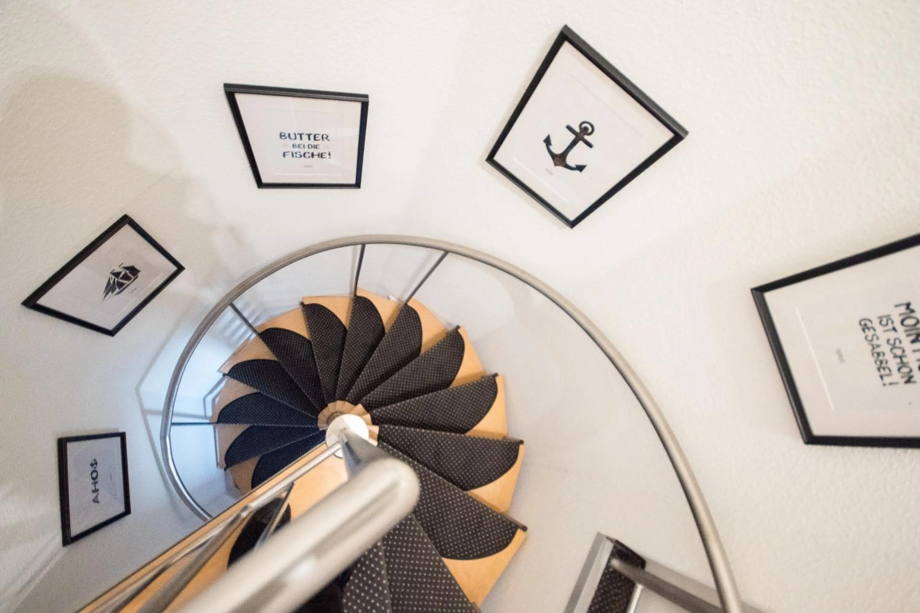 Photo of the whole room in Hotel Nige Hus