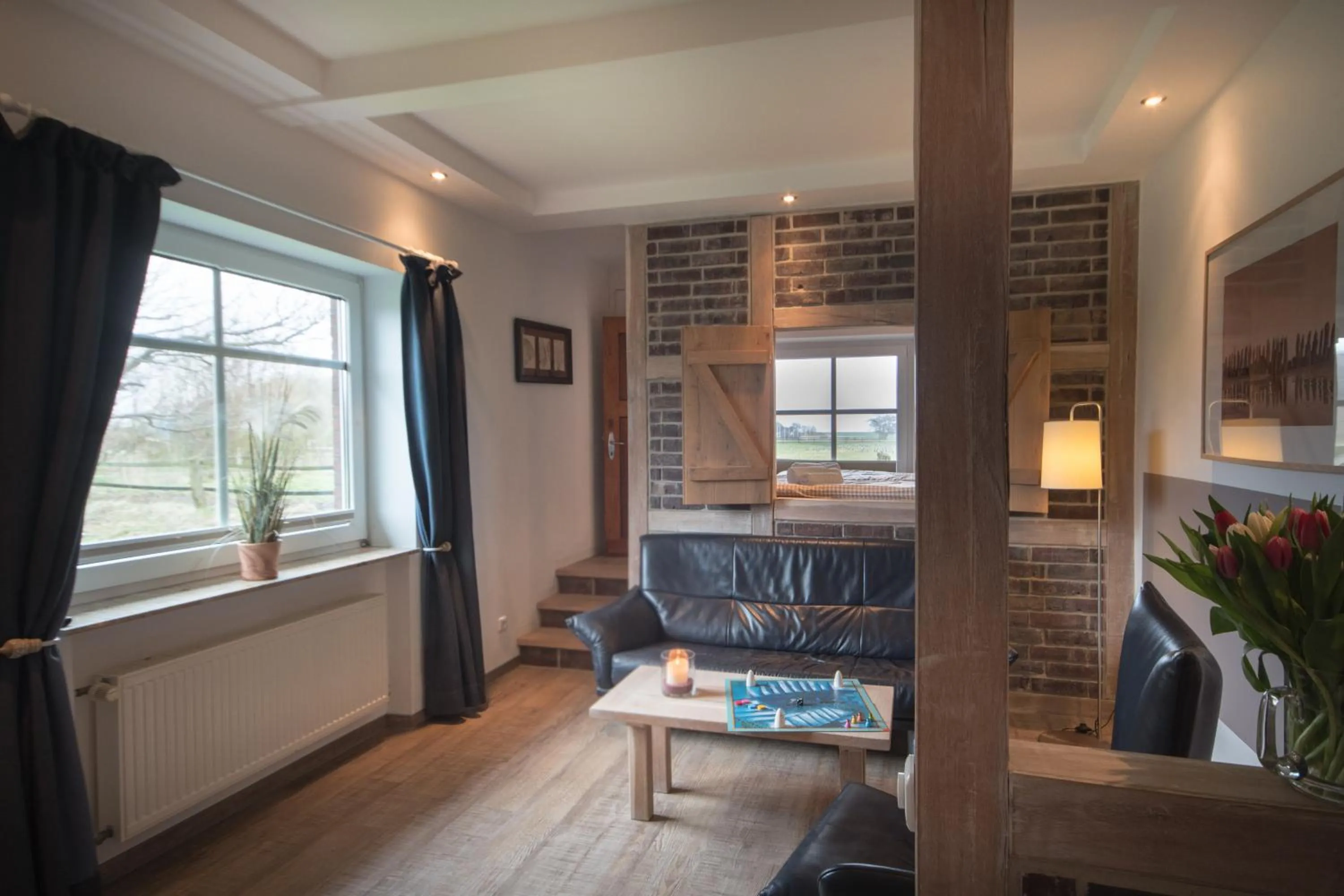 Photo of the whole room in Hotel Nige Hus