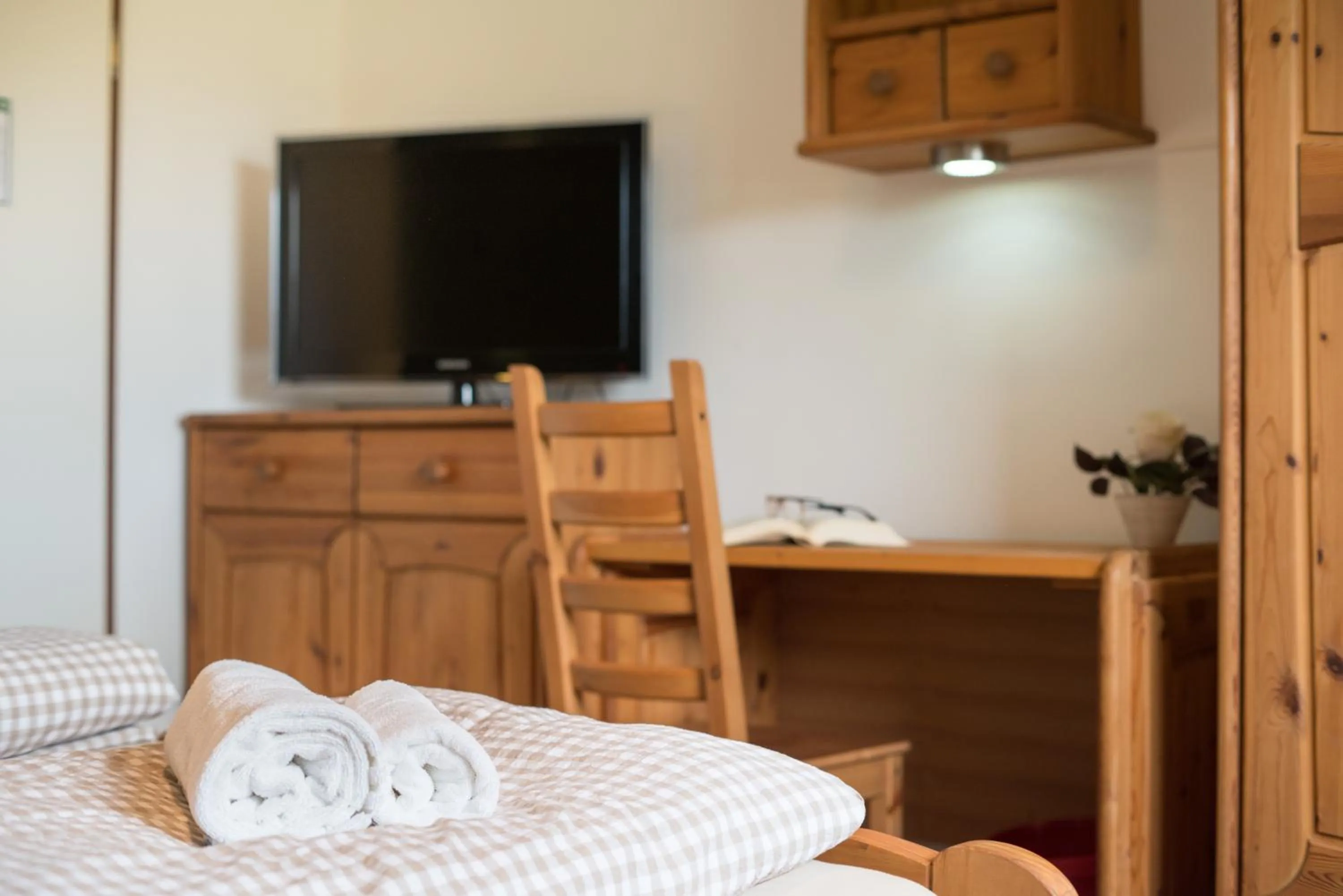 Photo of the whole room, Bed in Hotel Nige Hus