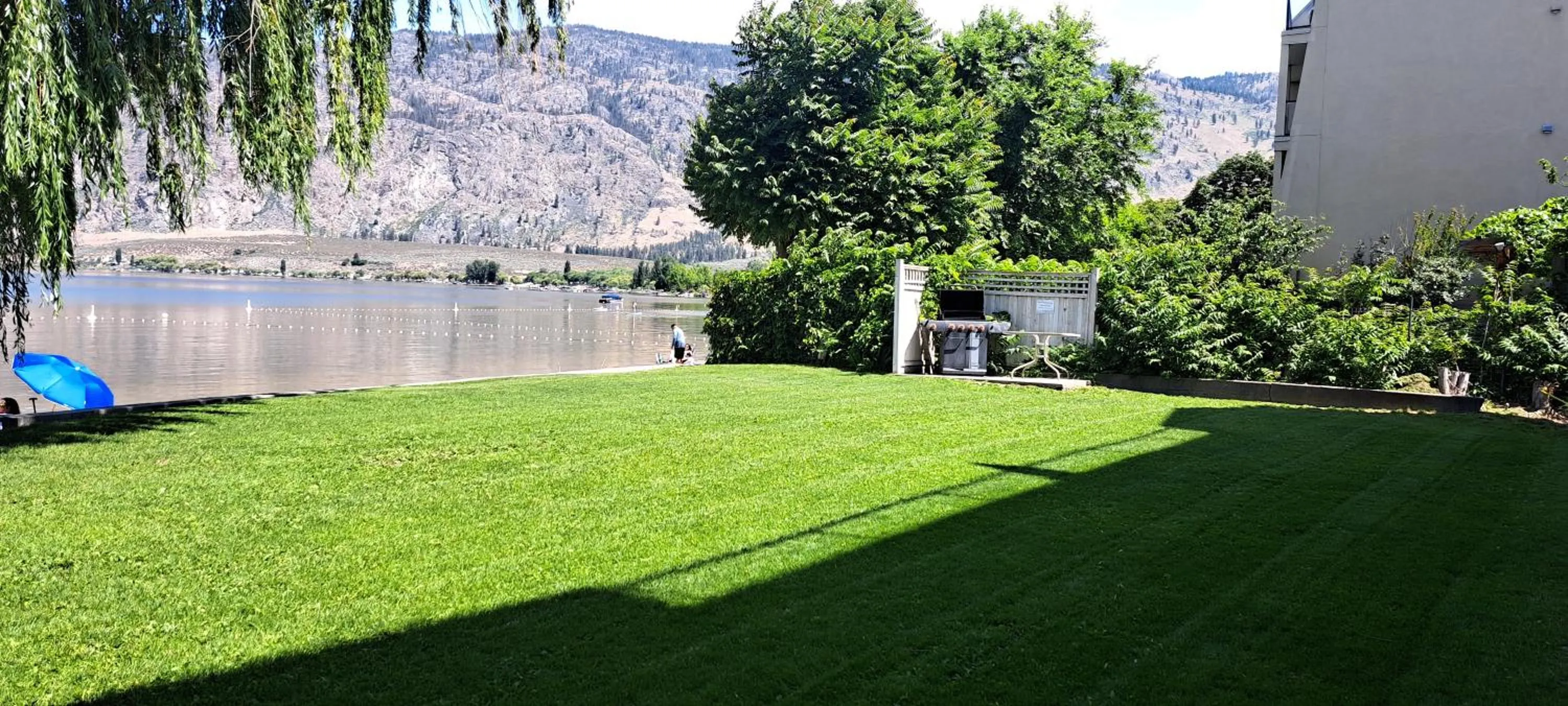 BBQ facilities in Richter Pass Beach Resort