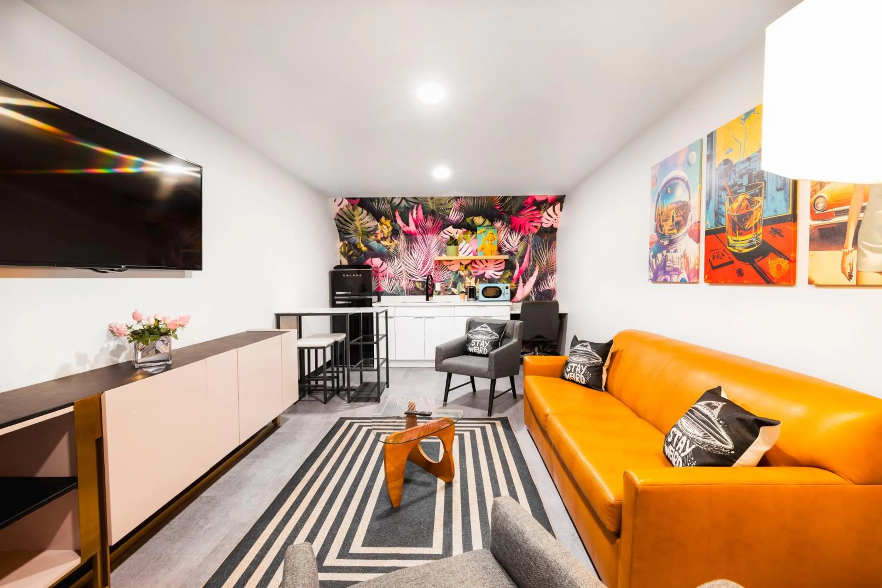 Living room in Heights House Hotel - Houston Heights Downtown, an Ascend Collection Hotel