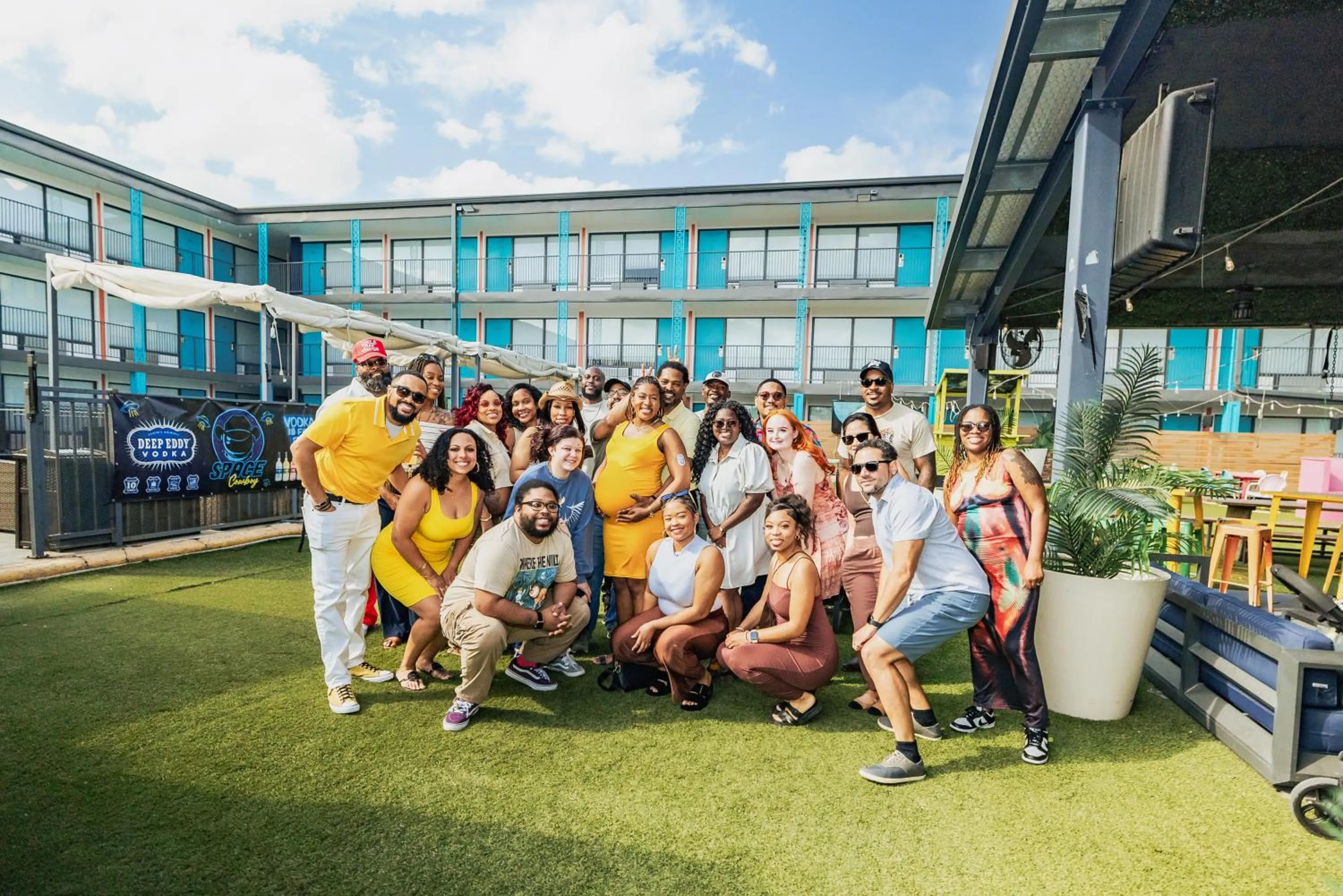 People in Heights House Hotel - Houston Heights Downtown, an Ascend Collection Hotel