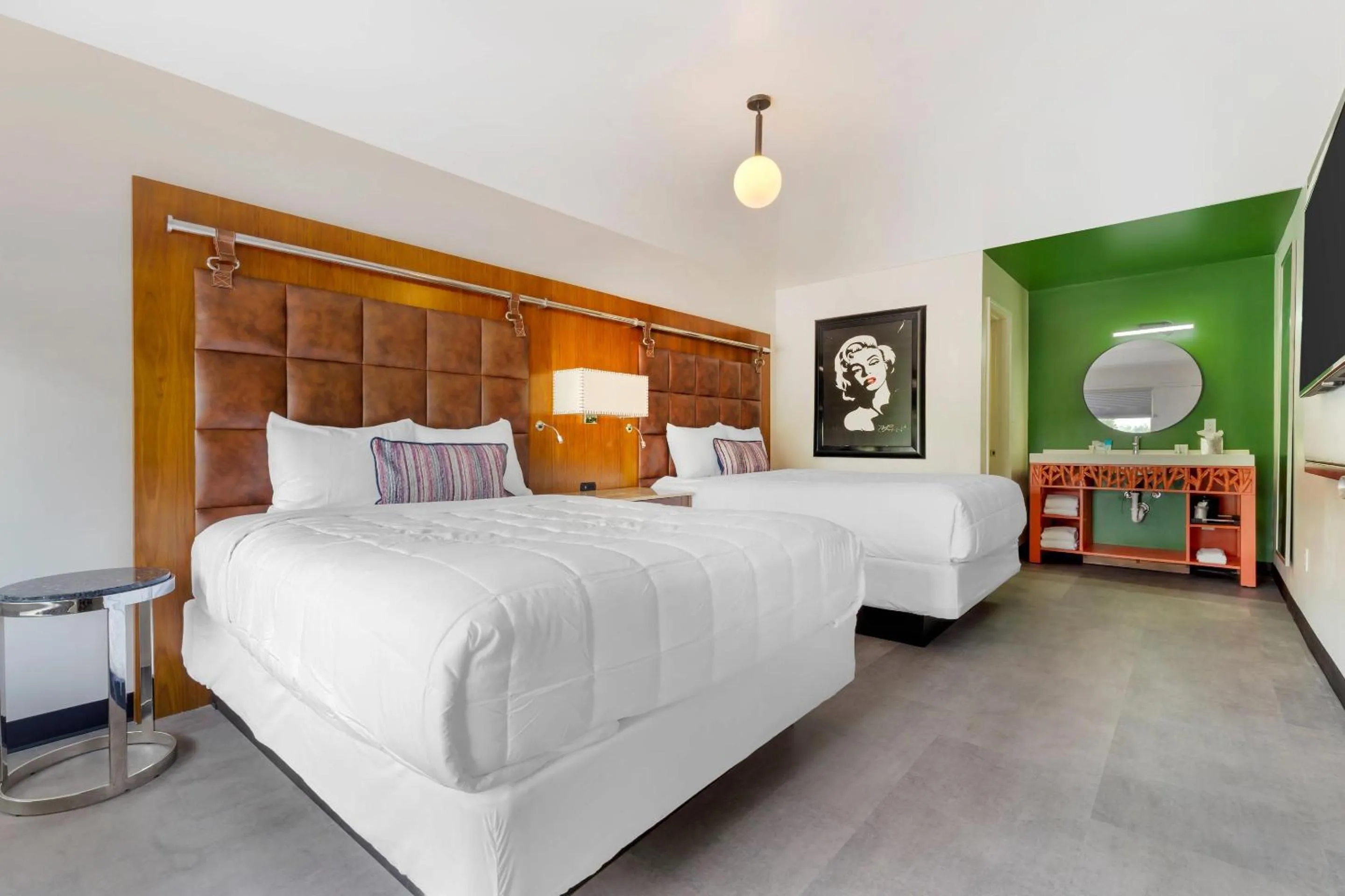 Bedroom, Bed in Heights House Hotel - Houston Heights Downtown, an Ascend Collection Hotel