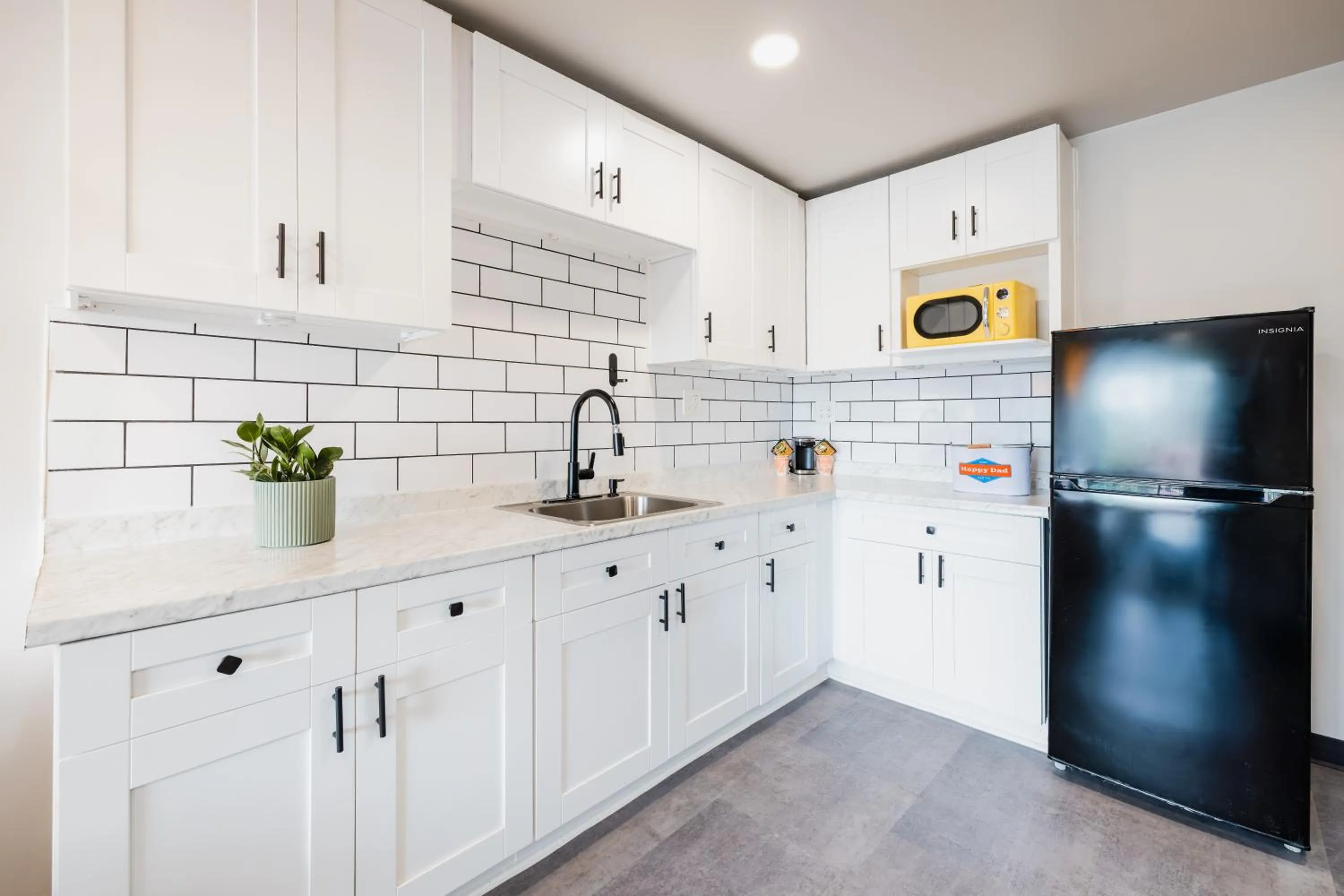 kitchen in Heights House Hotel - Houston Heights Downtown, an Ascend Collection Hotel