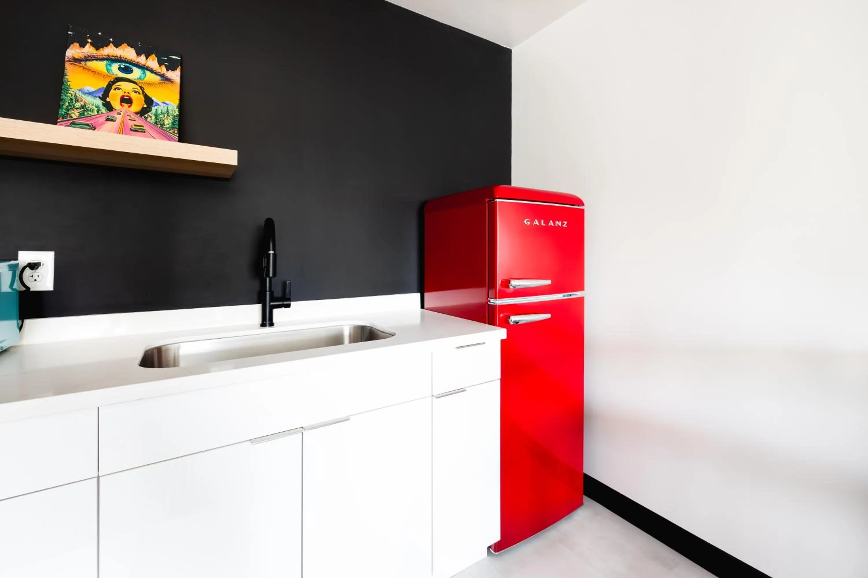 kitchen in Heights House Hotel - Houston Heights Downtown, an Ascend Collection Hotel