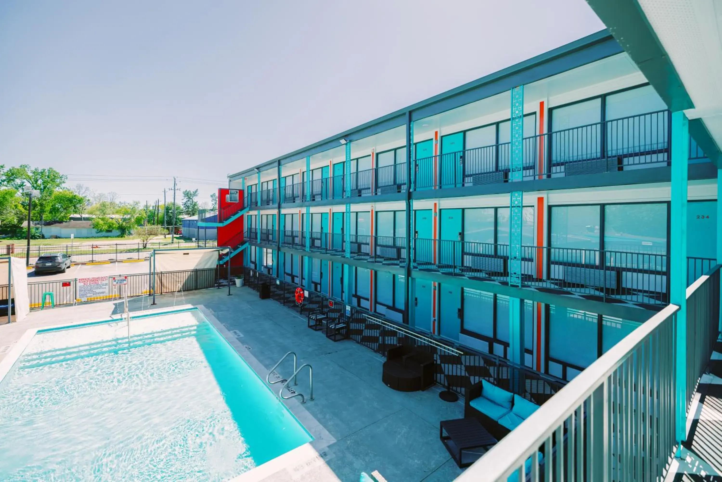 Property building in Heights House Hotel - Houston Heights Downtown, an Ascend Collection Hotel Property building in Heights House Hotel - Houston Heights Downtown, an Ascend Collection Hotel