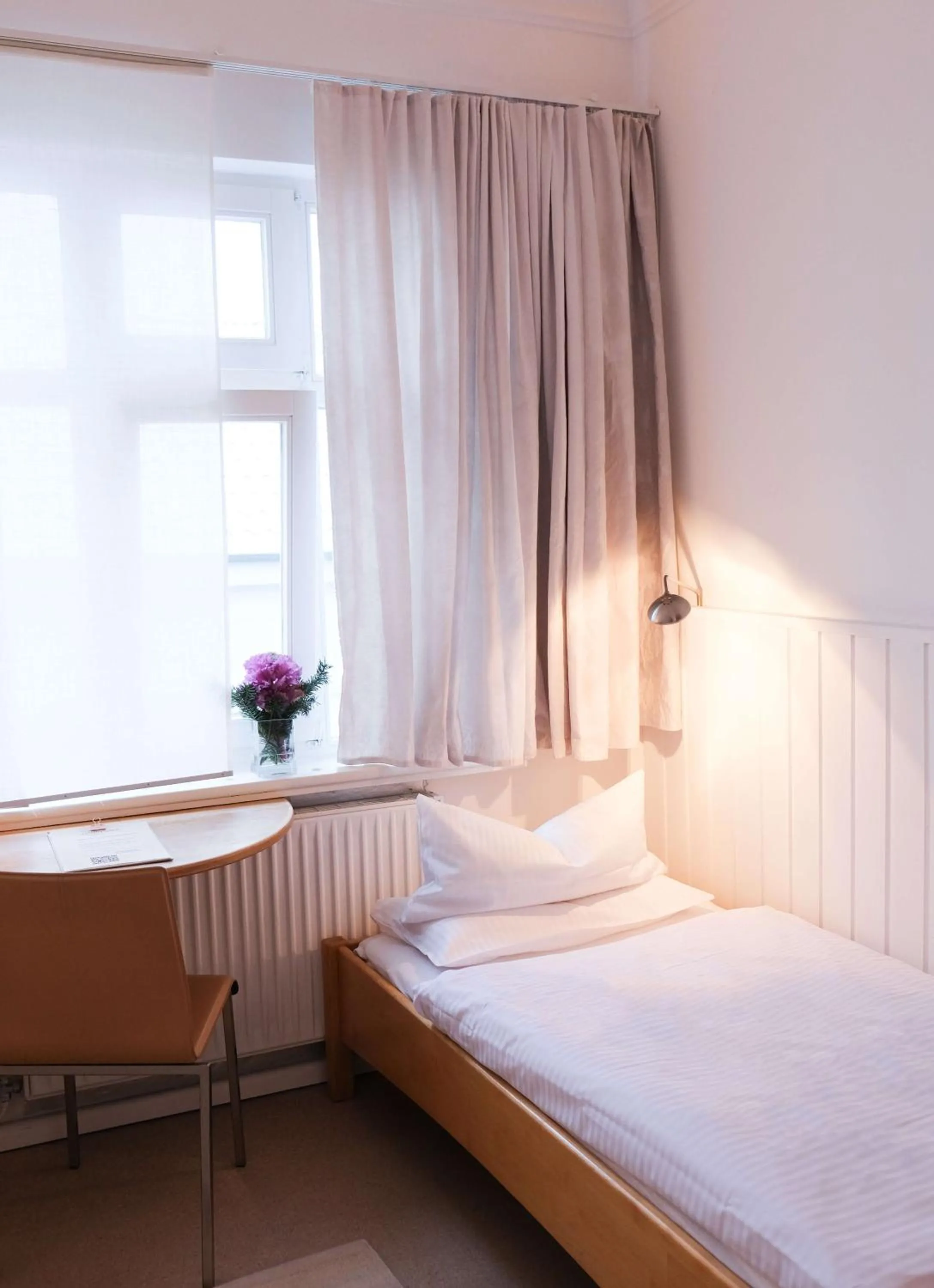 Photo of the whole room, Bed in Hotel Tafelfreuden