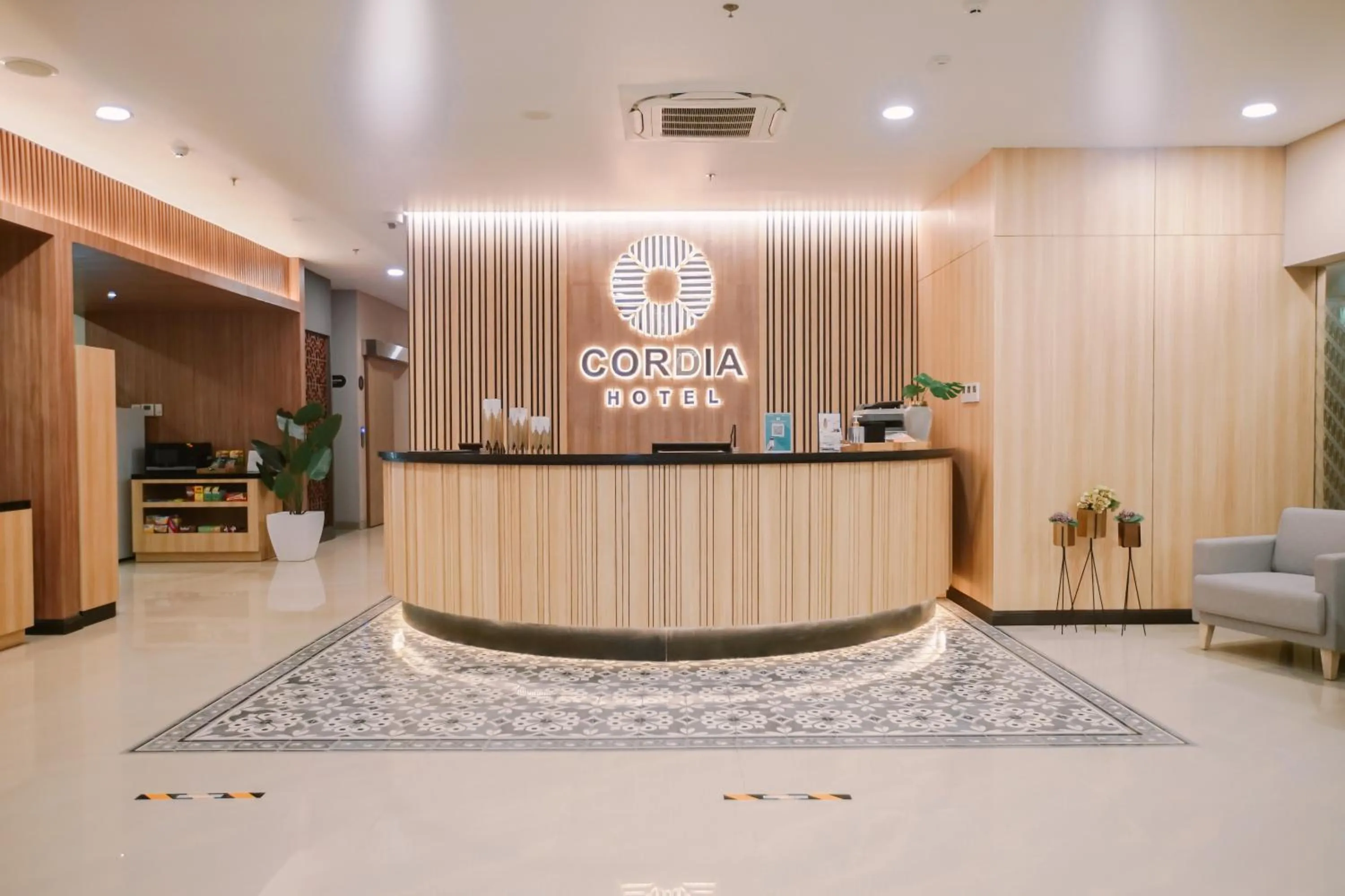 Lobby or reception in Cordia Hotel Yogyakarta - Hotel Dalam Bandara