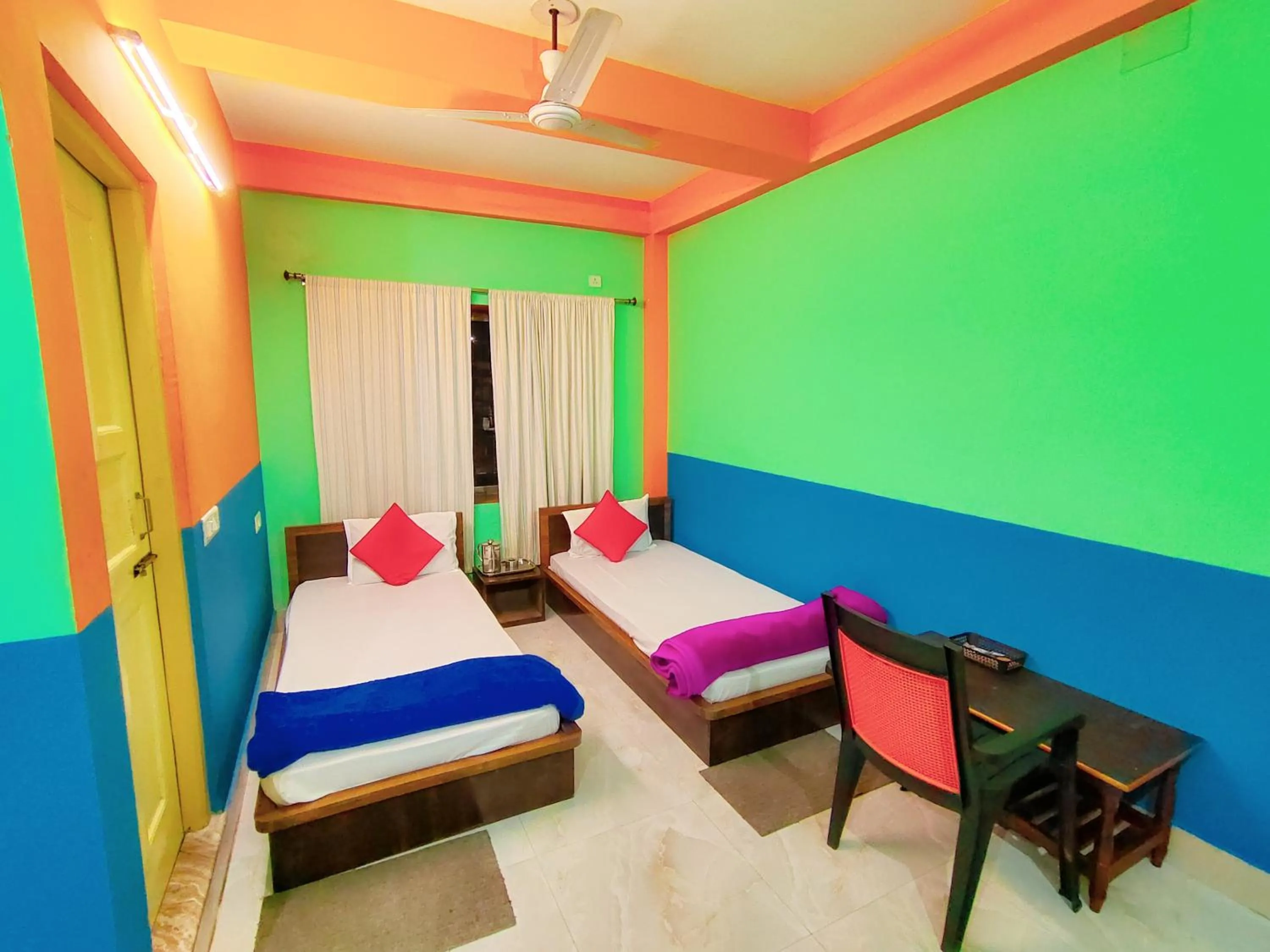 Bed in Green Wood Hotel