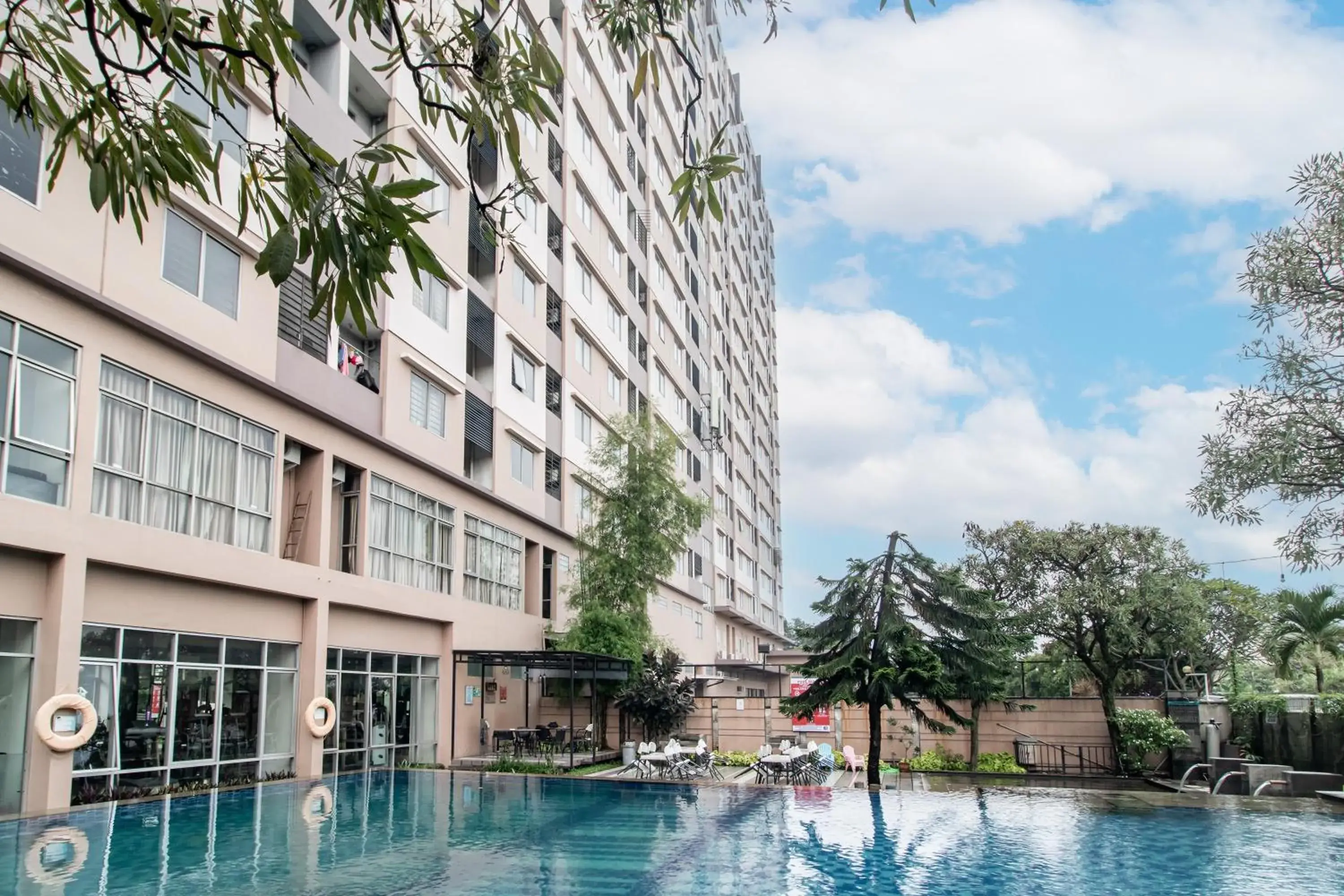 Property building in The Edge by Lia Property building in The Edge by Lia