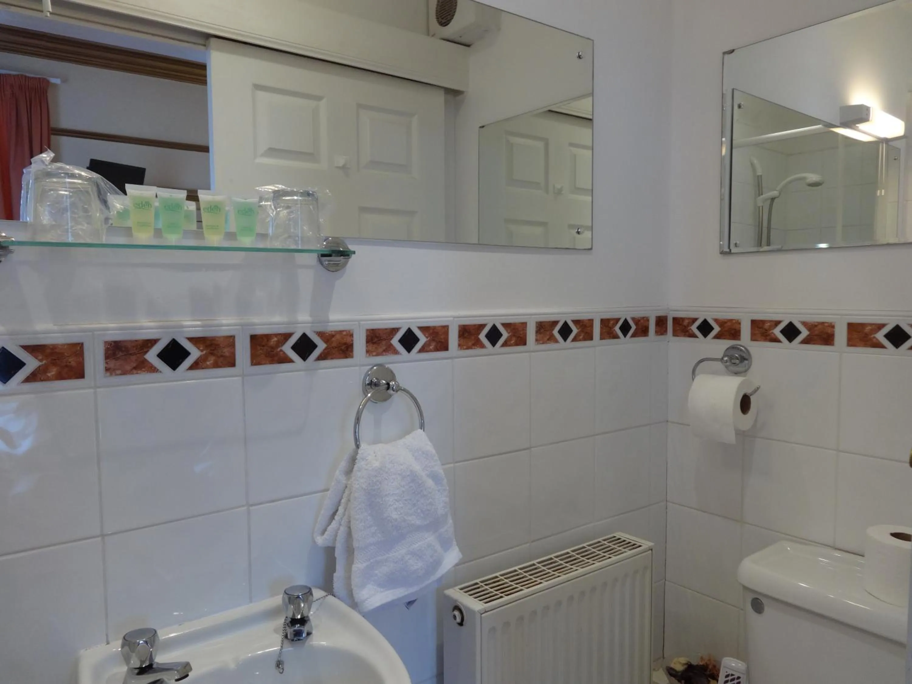 Bathroom in Dumfries Villa