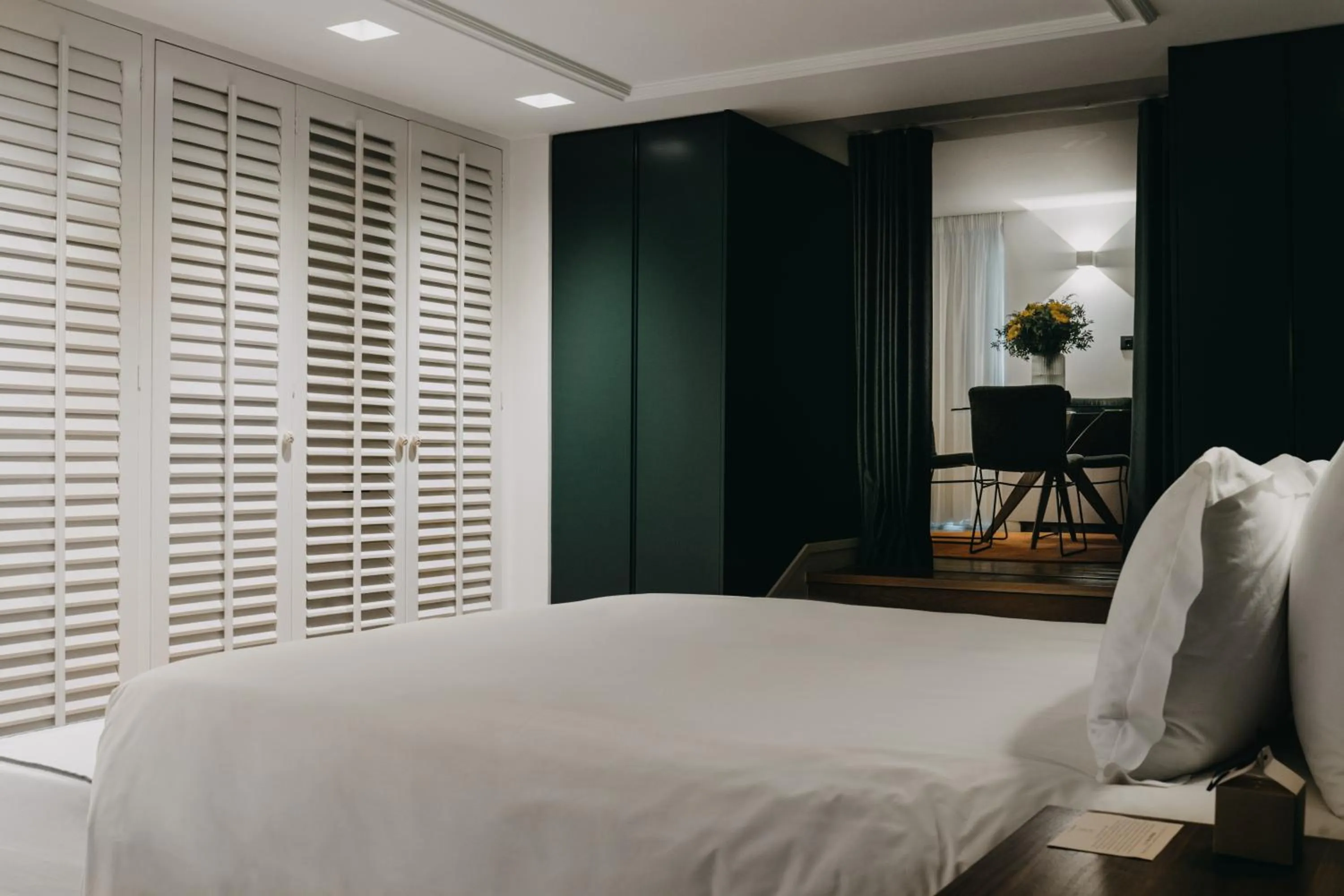Bed in The Bold Type Hotel, a Member of Design Hotels