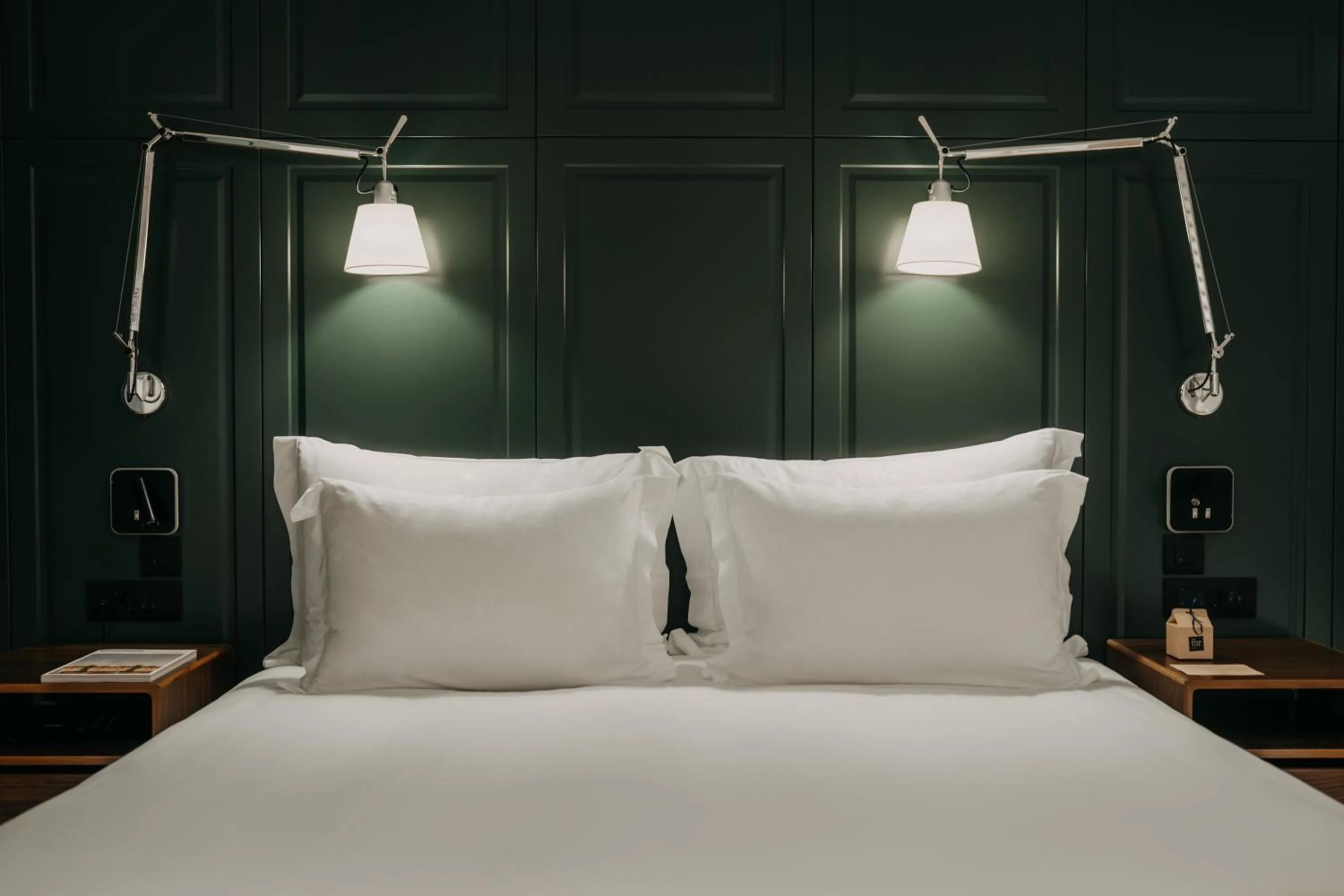 Bed in The Bold Type Hotel, a Member of Design Hotels