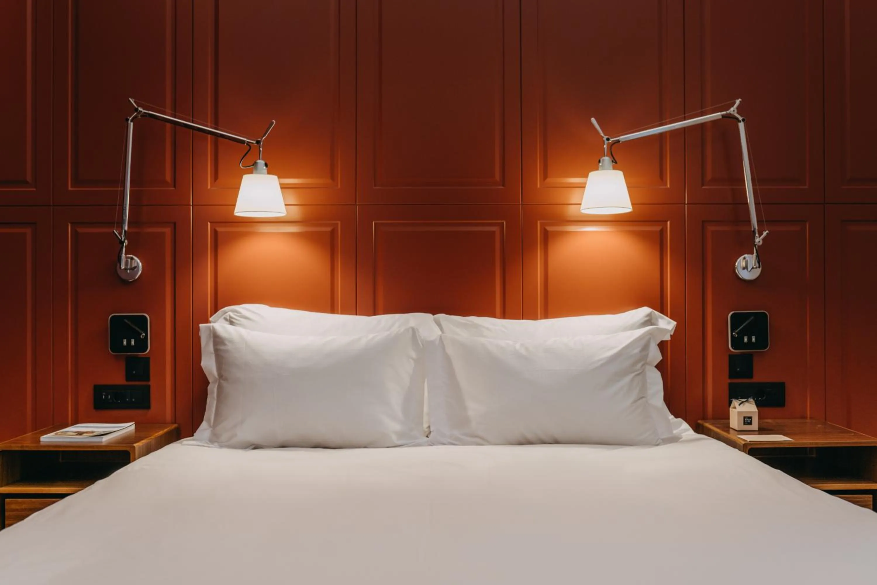 Bed in The Bold Type Hotel, a Member of Design Hotels