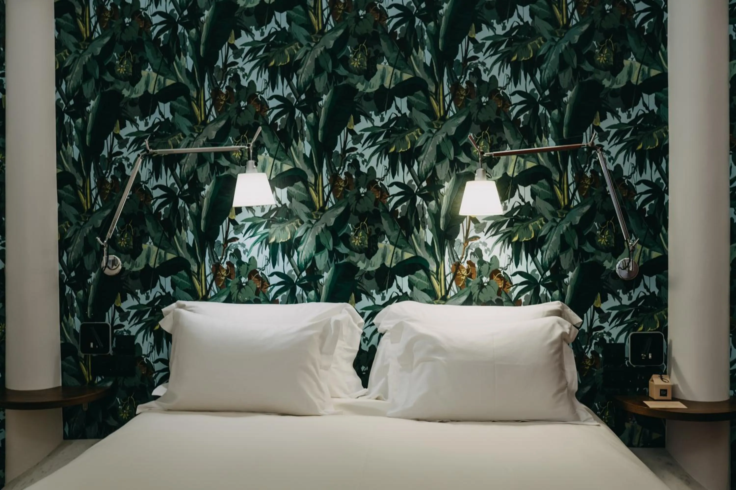 Bed in The Bold Type Hotel, a Member of Design Hotels