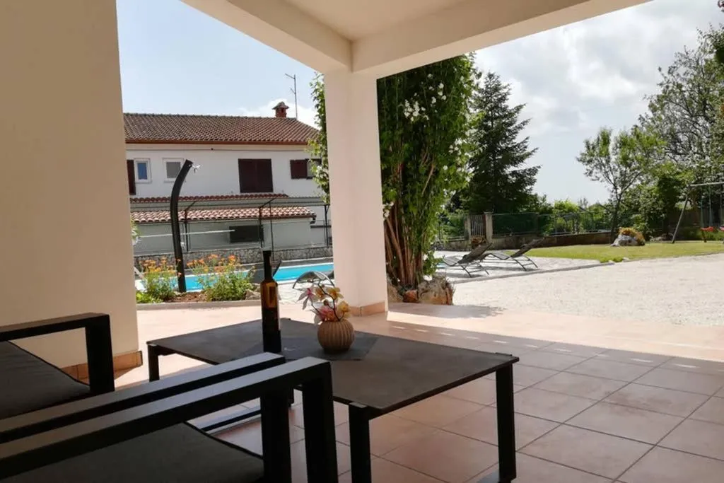 Villa Roža