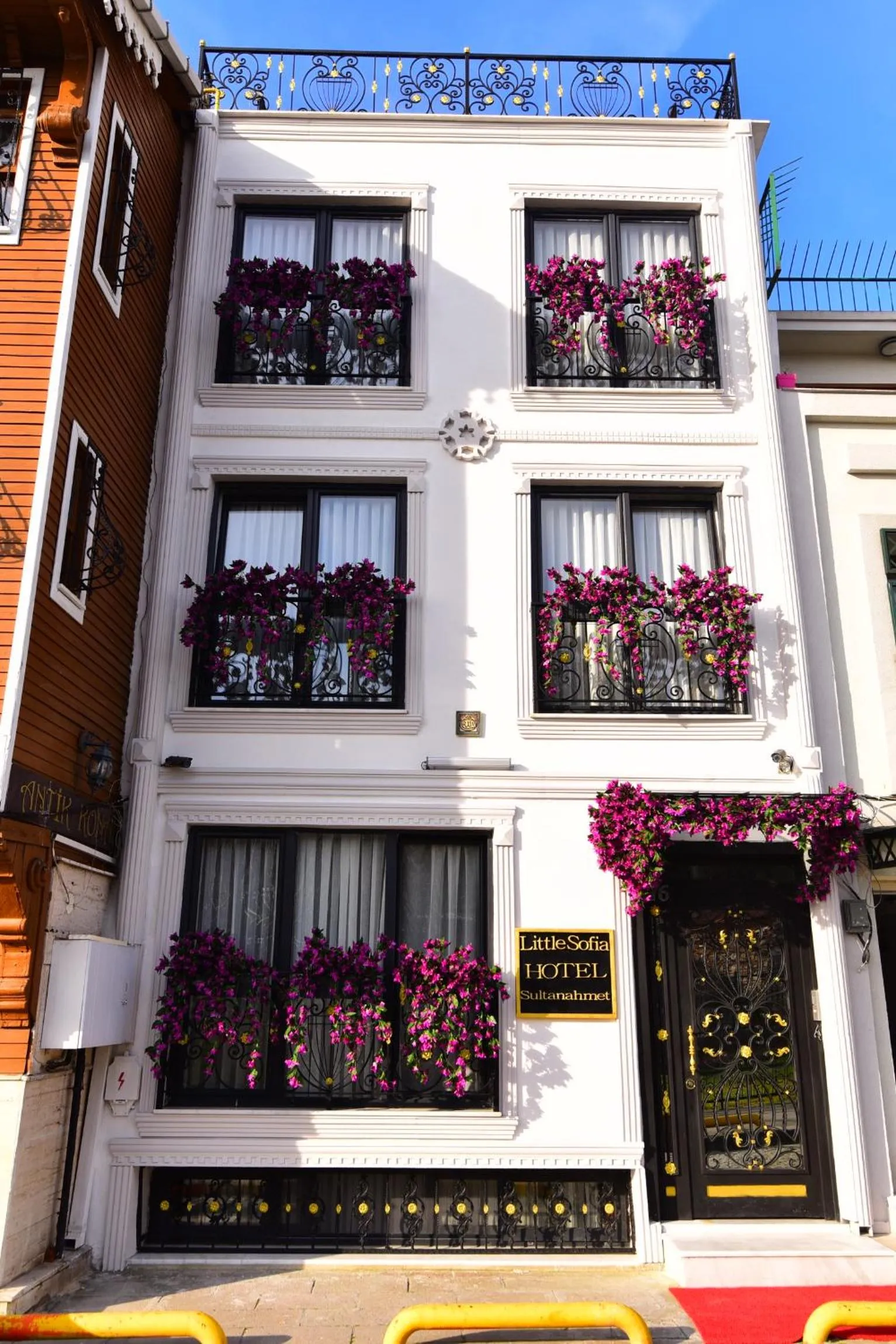 Day in Little sofia hotel