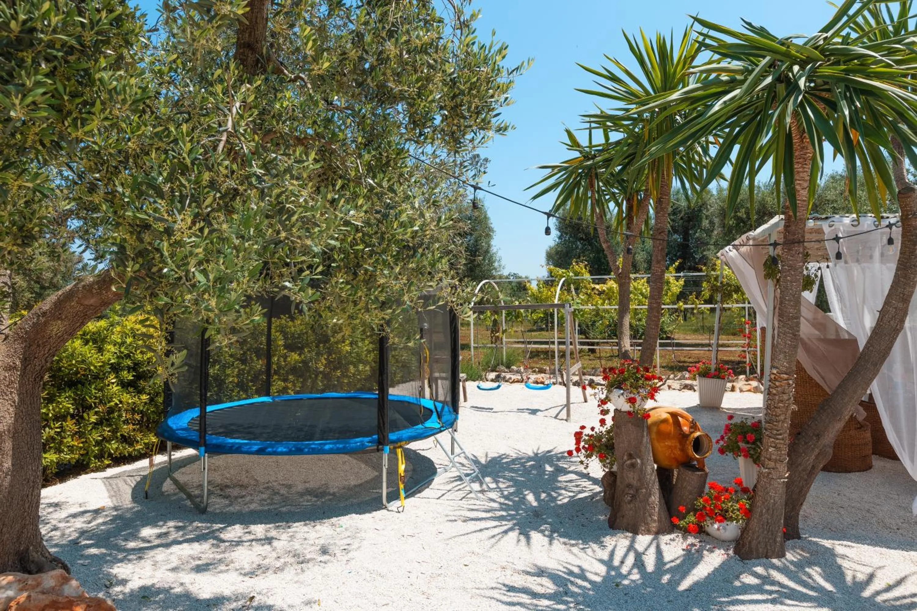 Trulli Olea with Pool