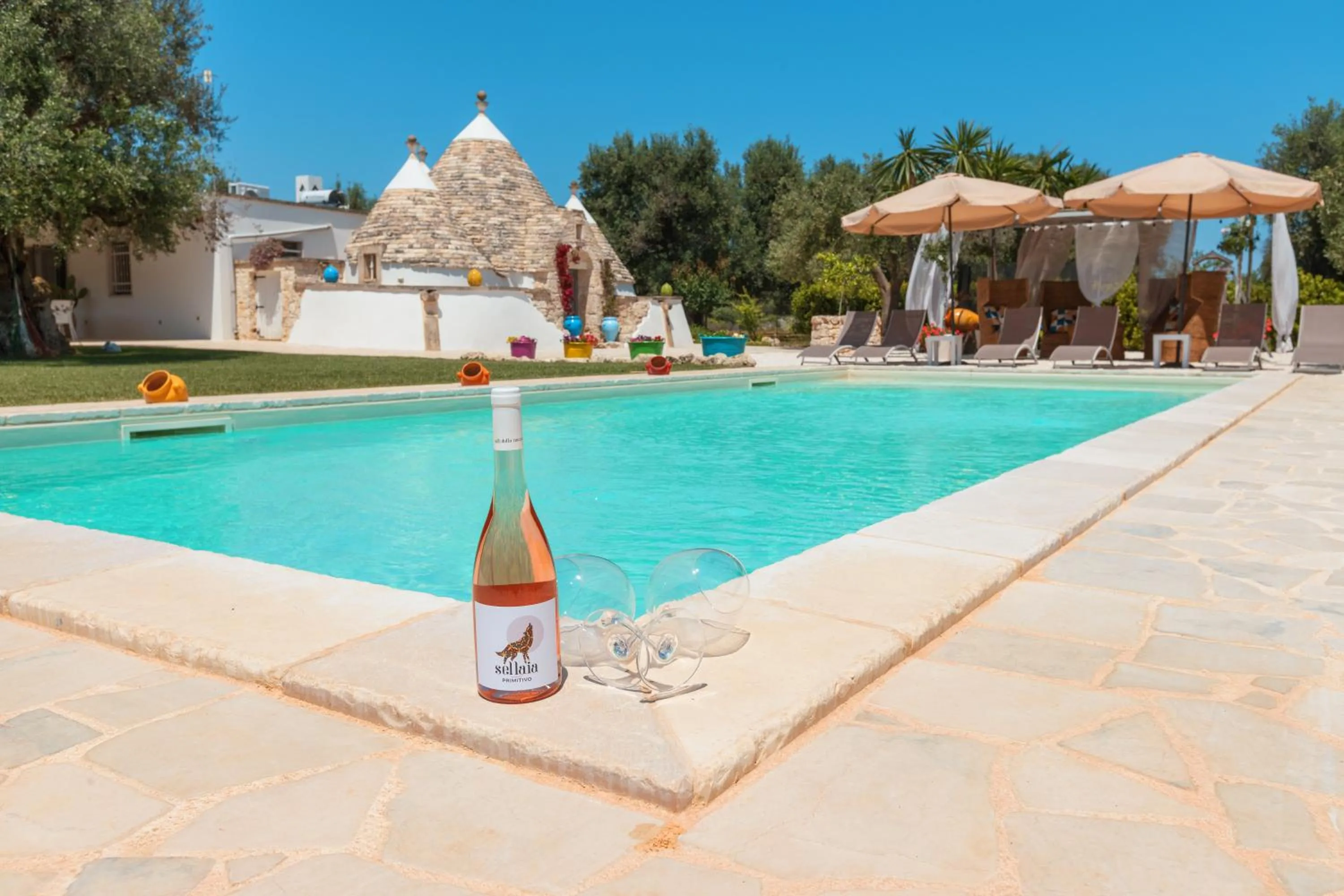 Trulli Olea with Pool