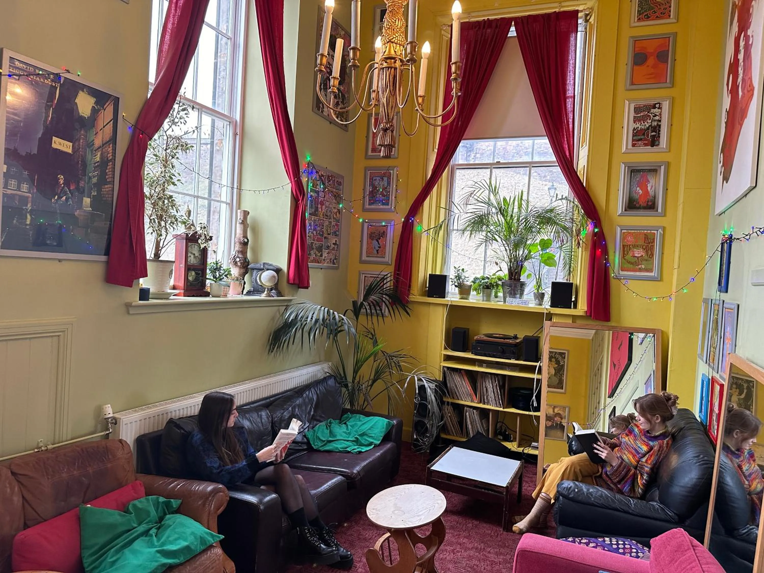 Castle Rock Hostel - Adults Only