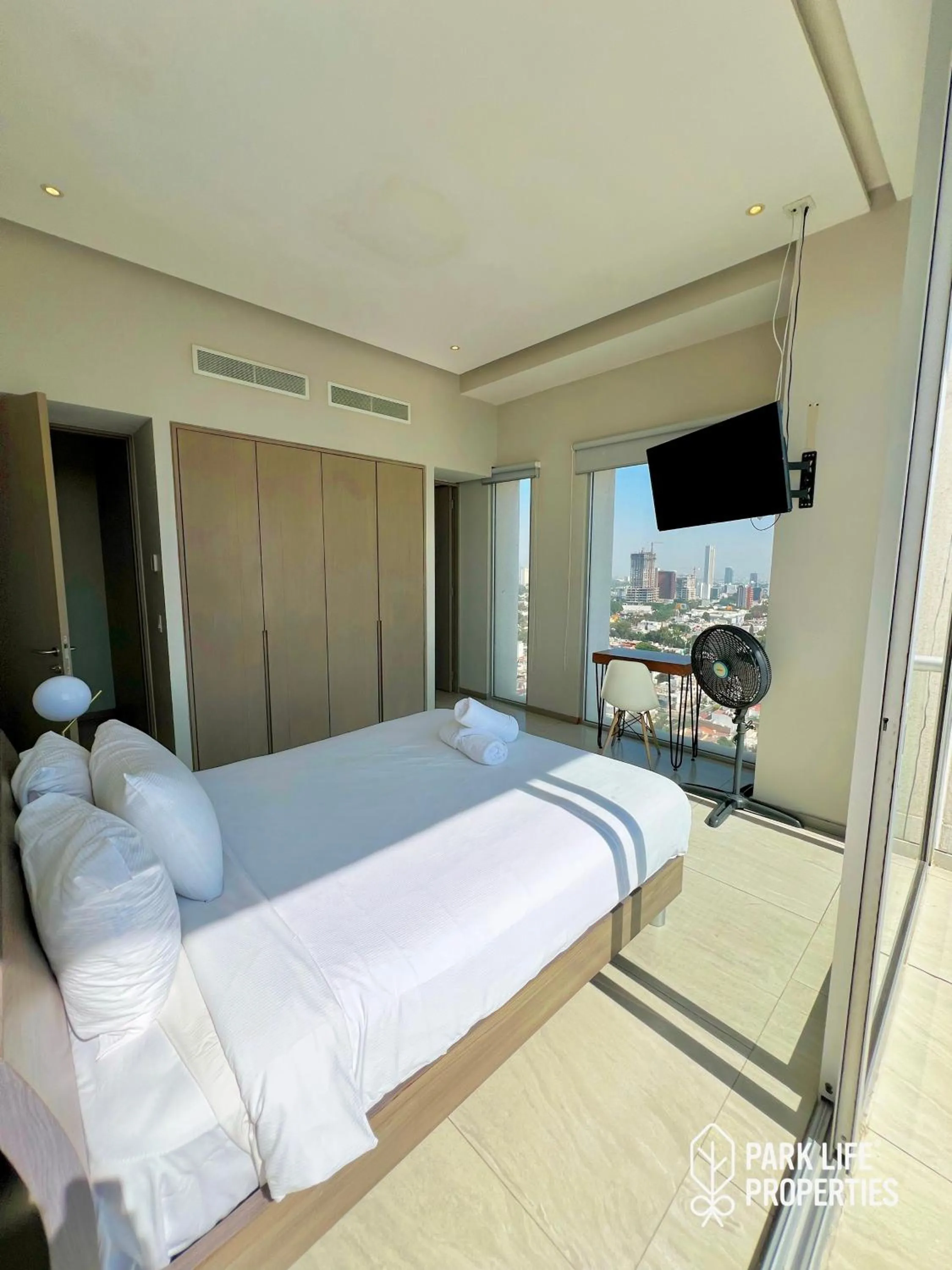 Bed in Park Life Guadalajara