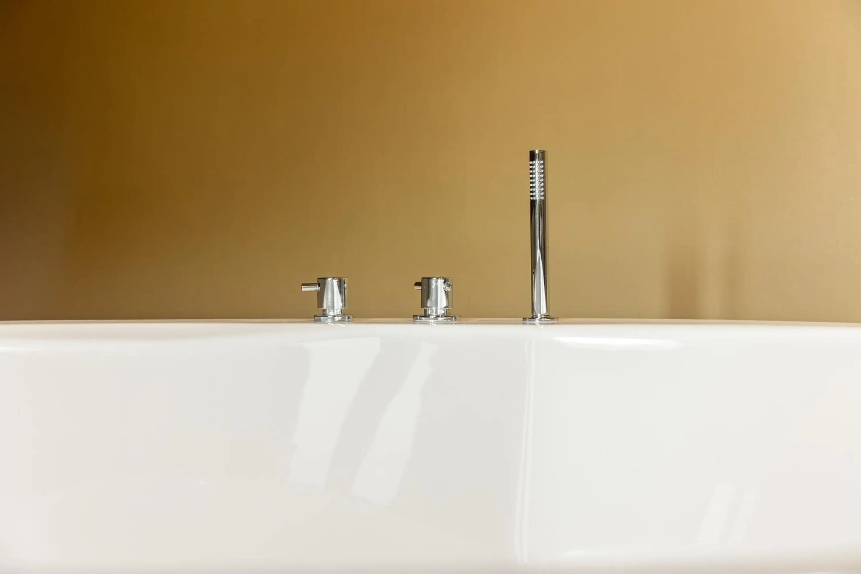 Decorative detail in Cityhotel Wood