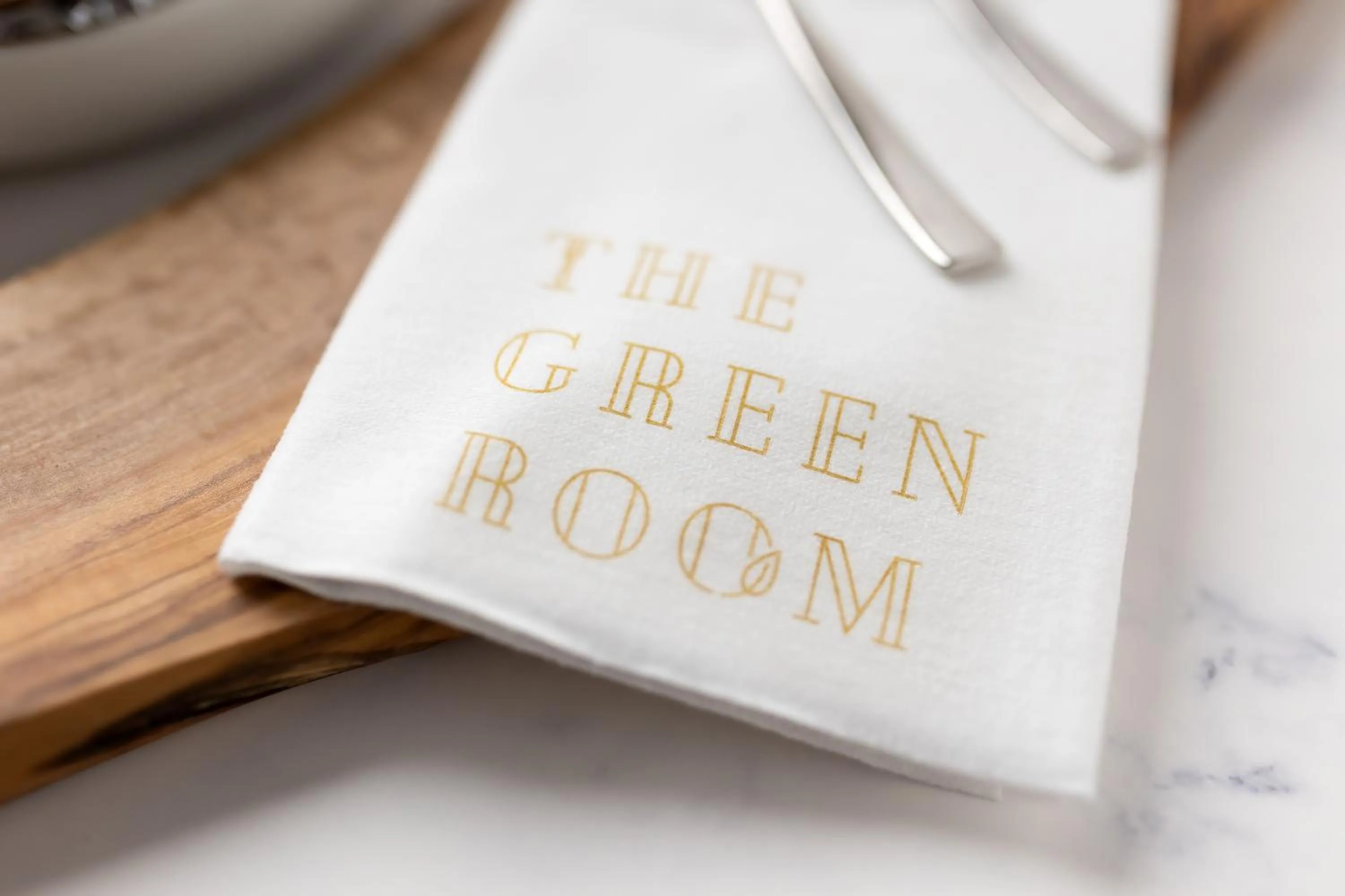 Restaurant/places to eat in Cityhotel Wood