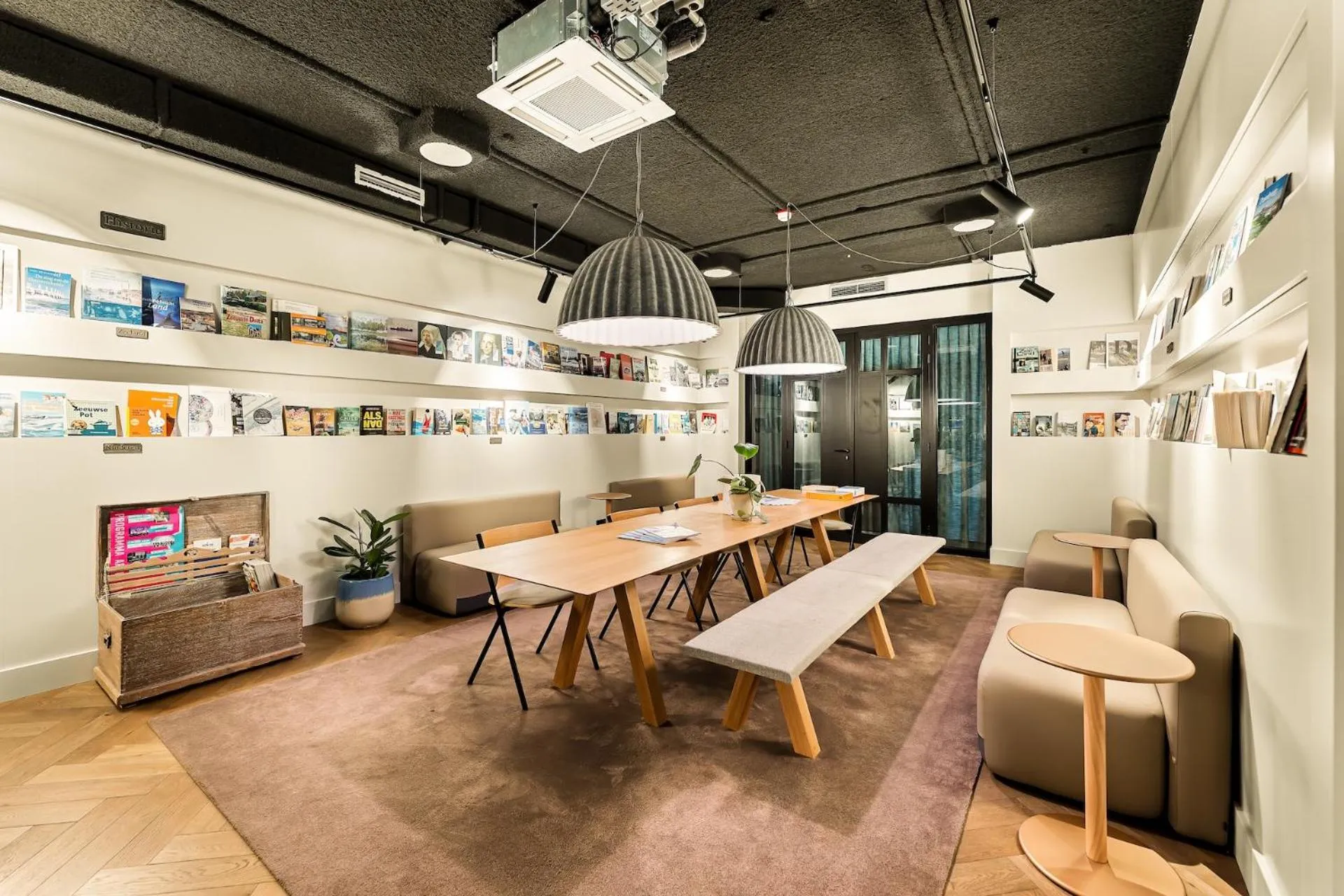 Game Room in Cityhotel Wood