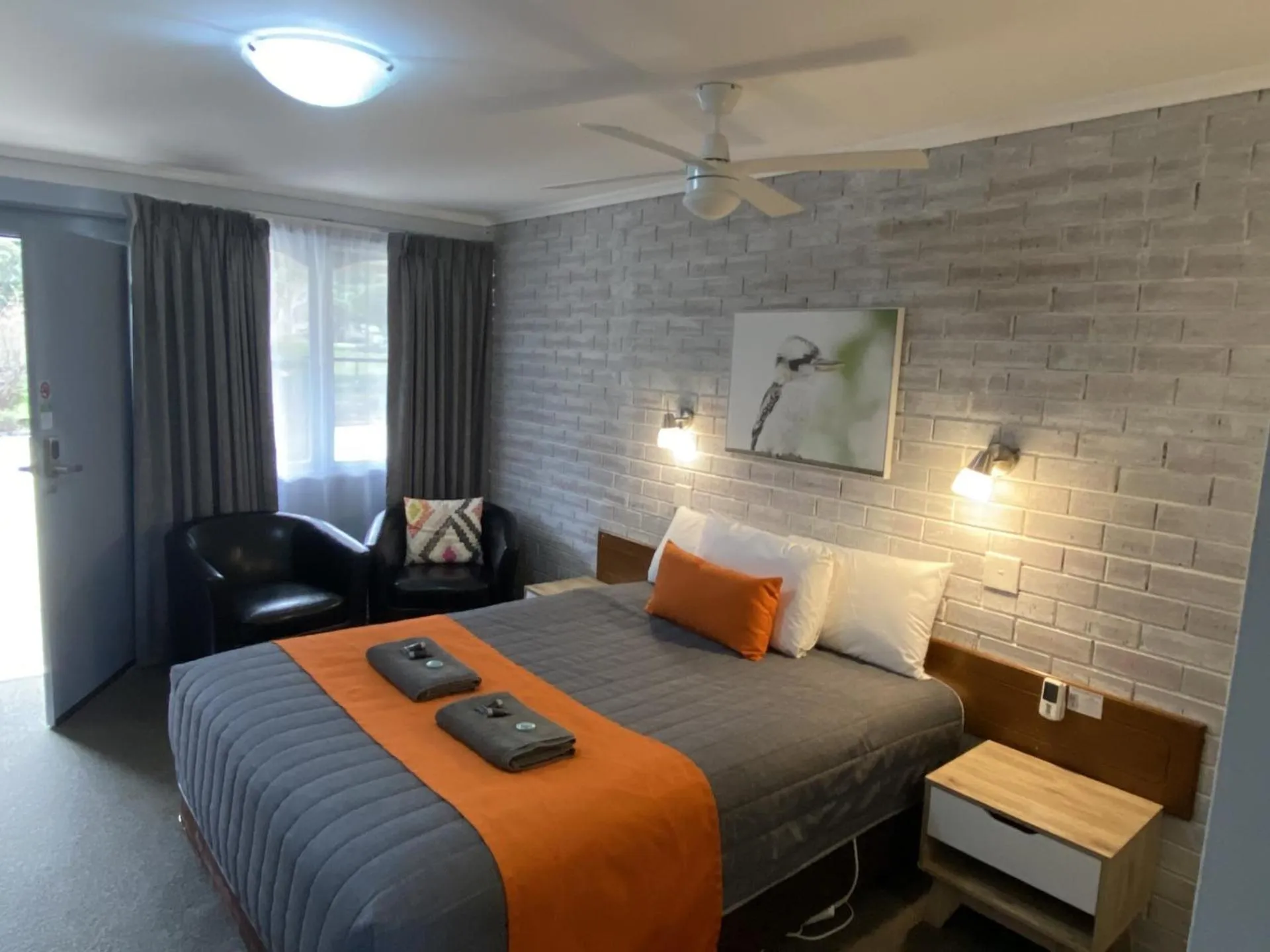 Bed in Creswick Motel