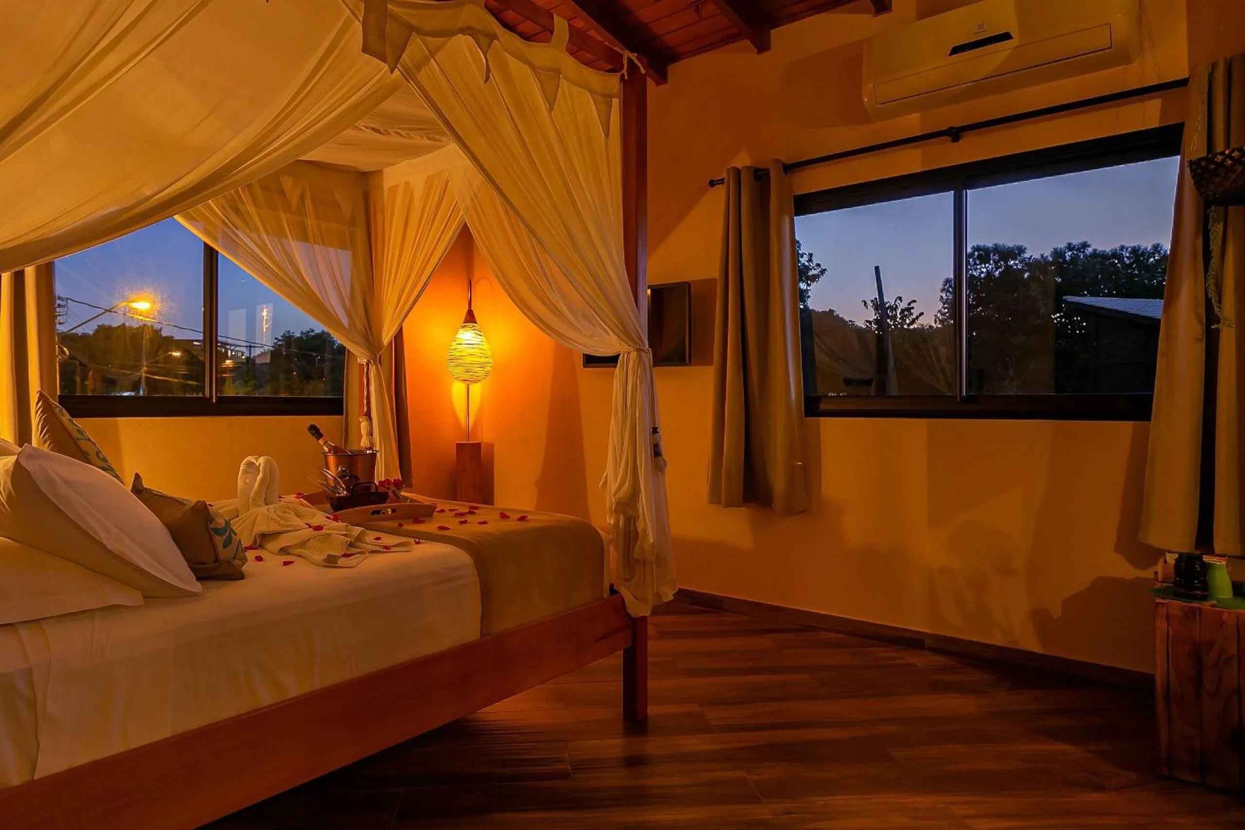 Bedroom, Bed in Shiva Boutique Hotel - Praia do Rosa