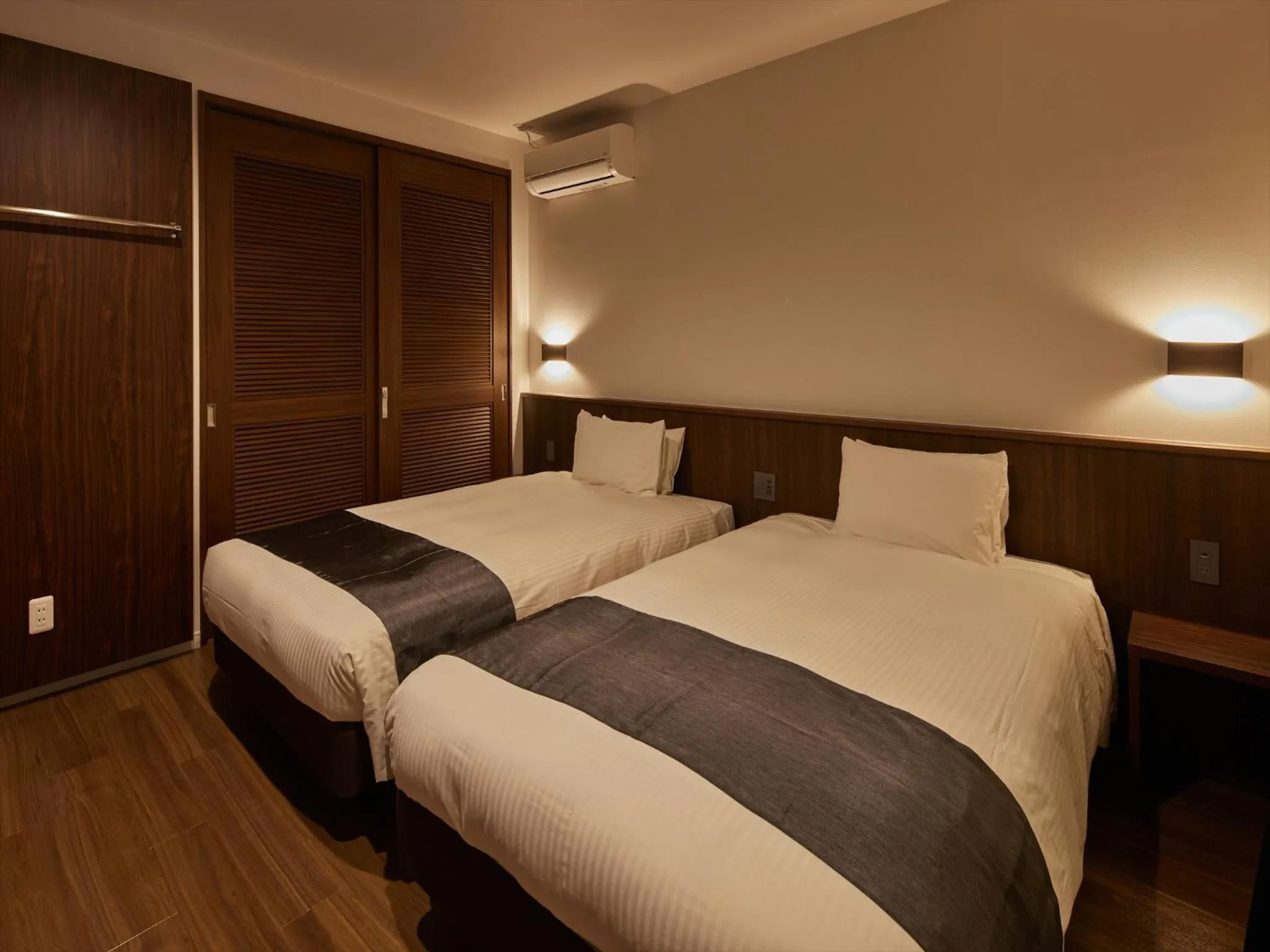 Bedroom, Bed in The Pool & Sauna Villa MOTOBU