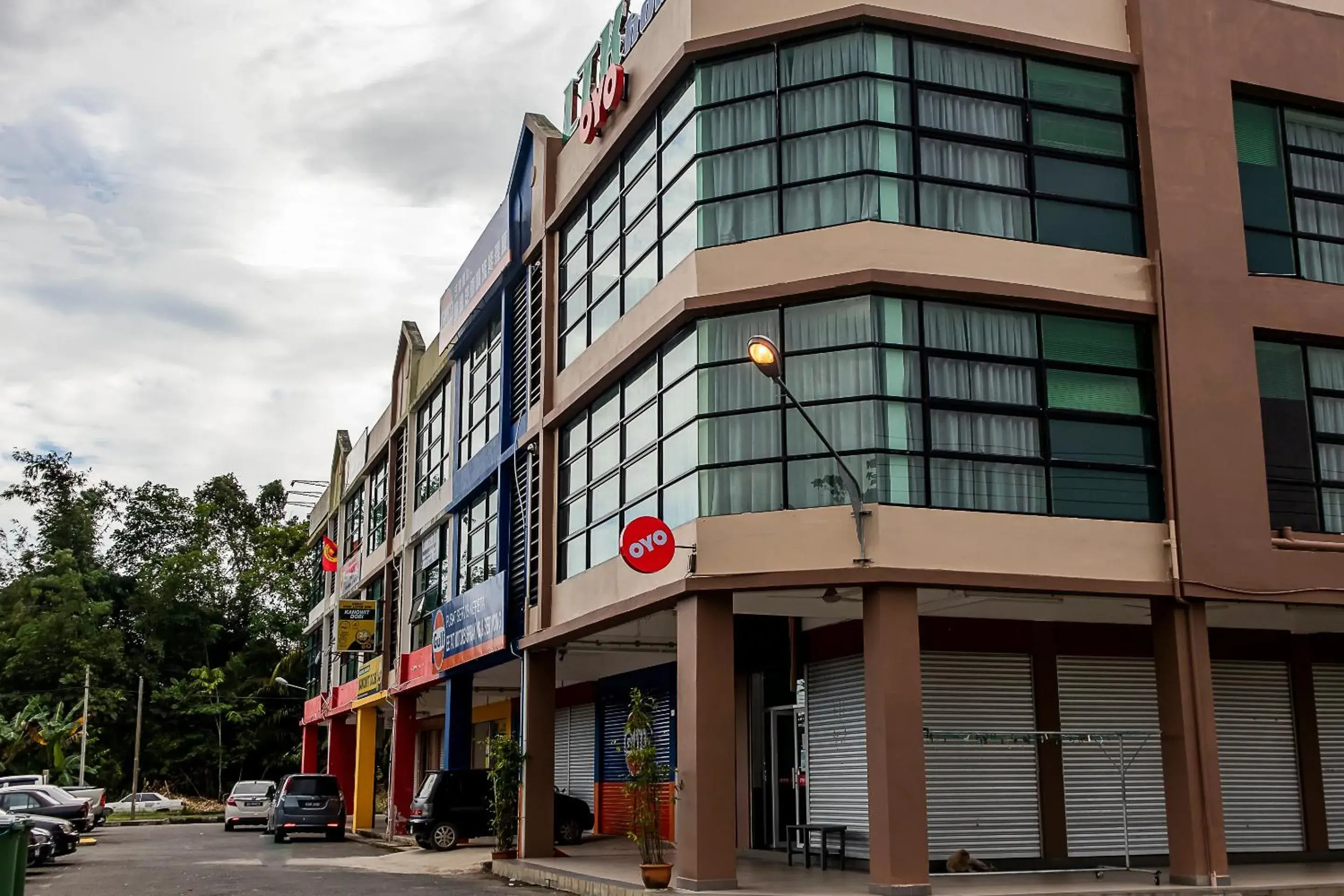 Facade/entrance in Hotel O Ltk Home Facade/entrance in Hotel O Ltk Home