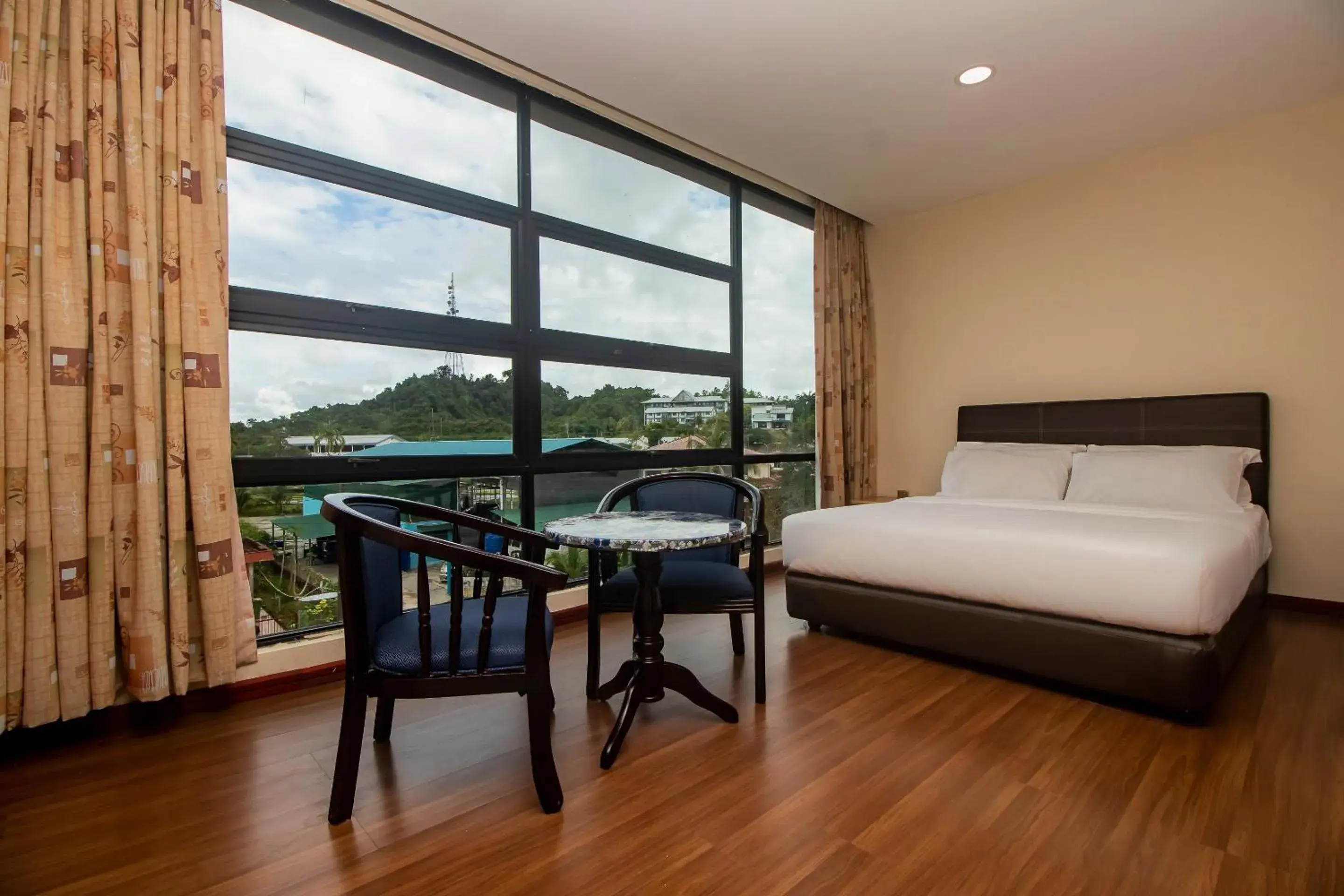 Bedroom in Hotel O Ltk Home Bedroom in Hotel O Ltk Home