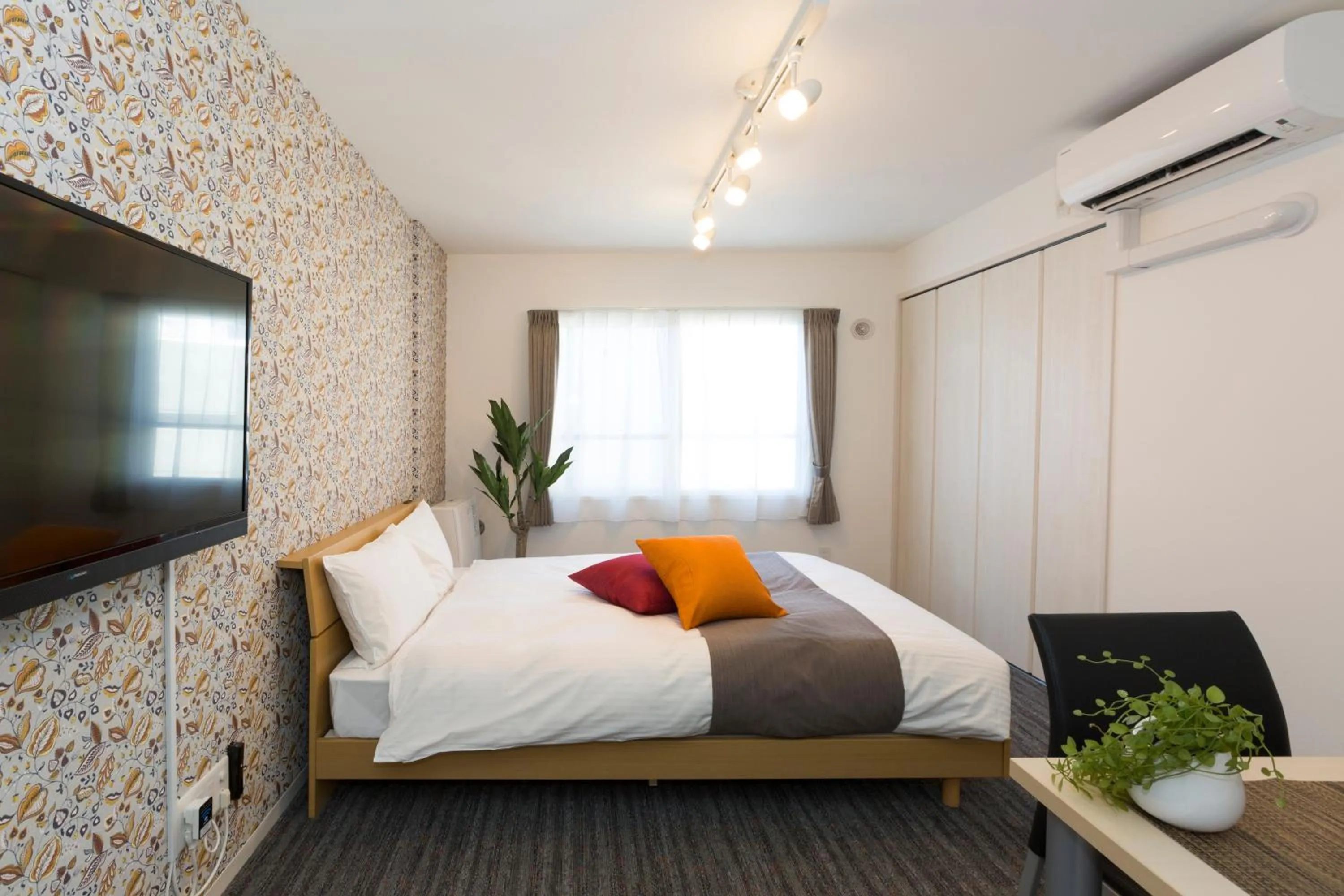 Photo of the whole room, Bed in Hotel ONE'S RESIDENCE