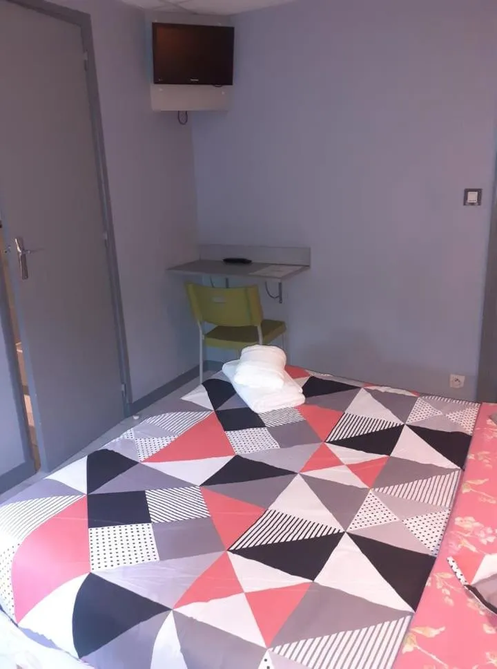 TV/Entertainment Center in Le fecamps