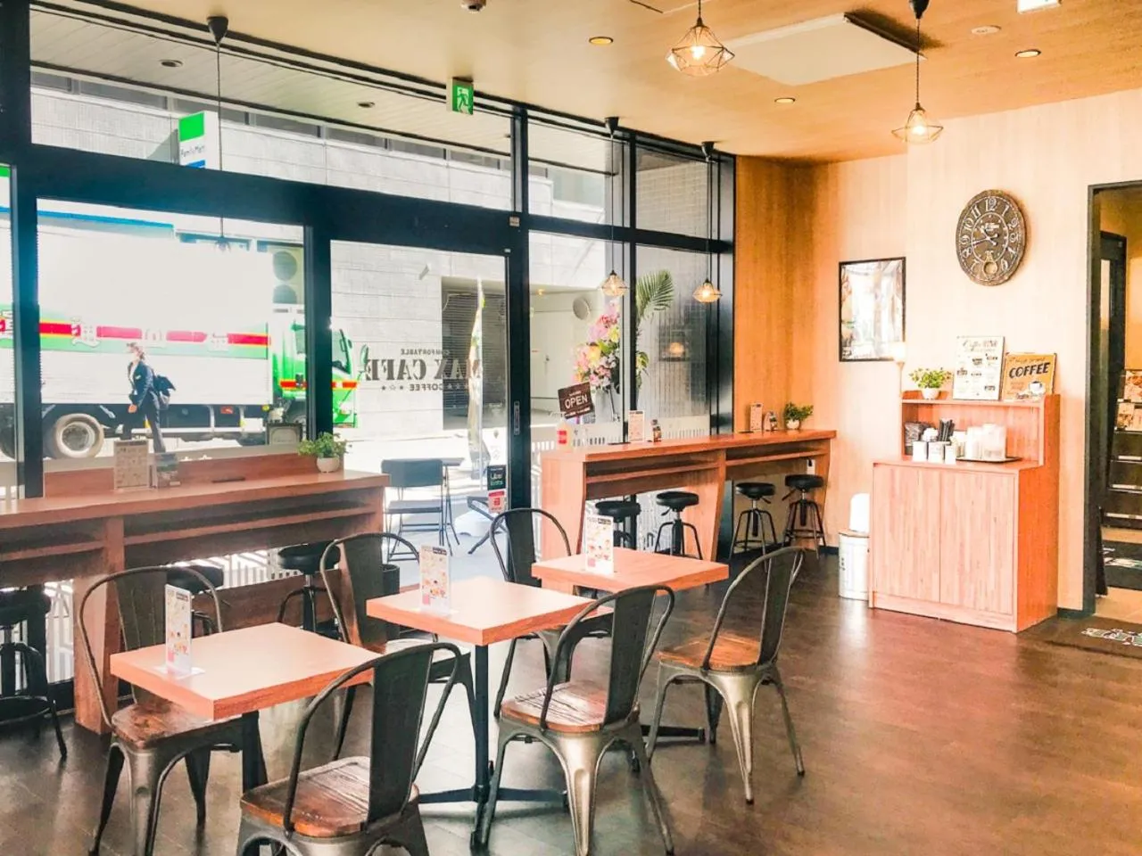 Restaurant/places to eat in HOTEL LiVEMAX Hakata Nakasu