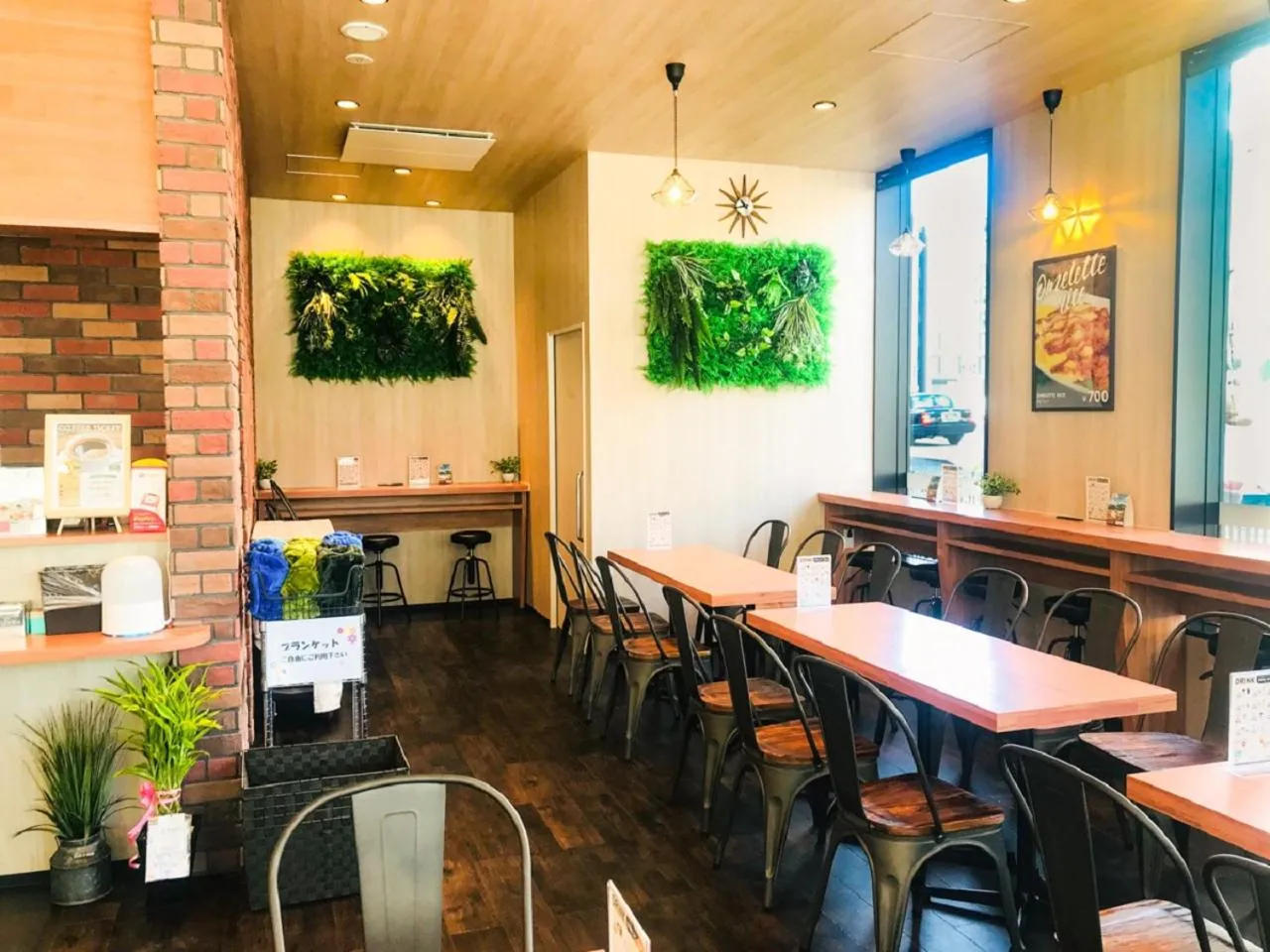 Lounge or bar in HOTEL LiVEMAX Hakata Nakasu