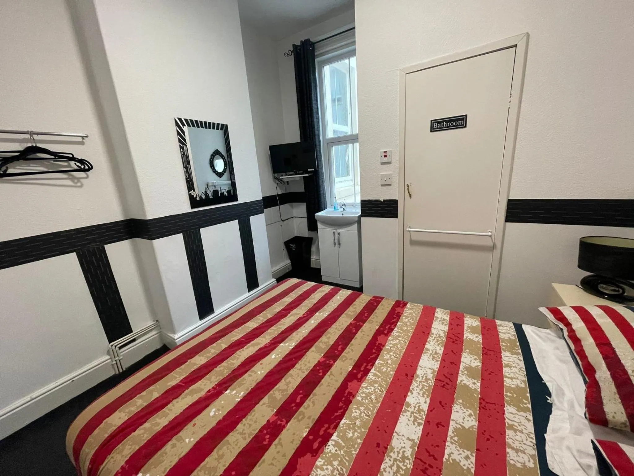 Bed in Manhattan Hotel