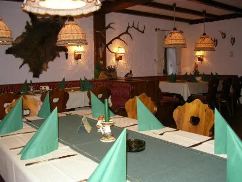 Restaurant/places to eat in Hotel und Restaurant Köhlerhütte - Fürstenbrunn