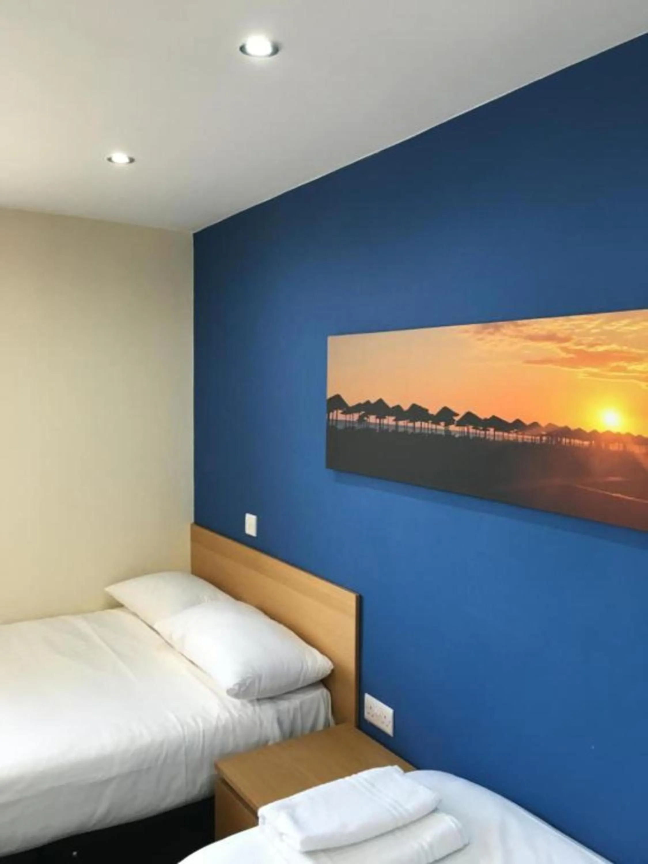 Bedroom, Bed in OYO Wave Crest Hotel