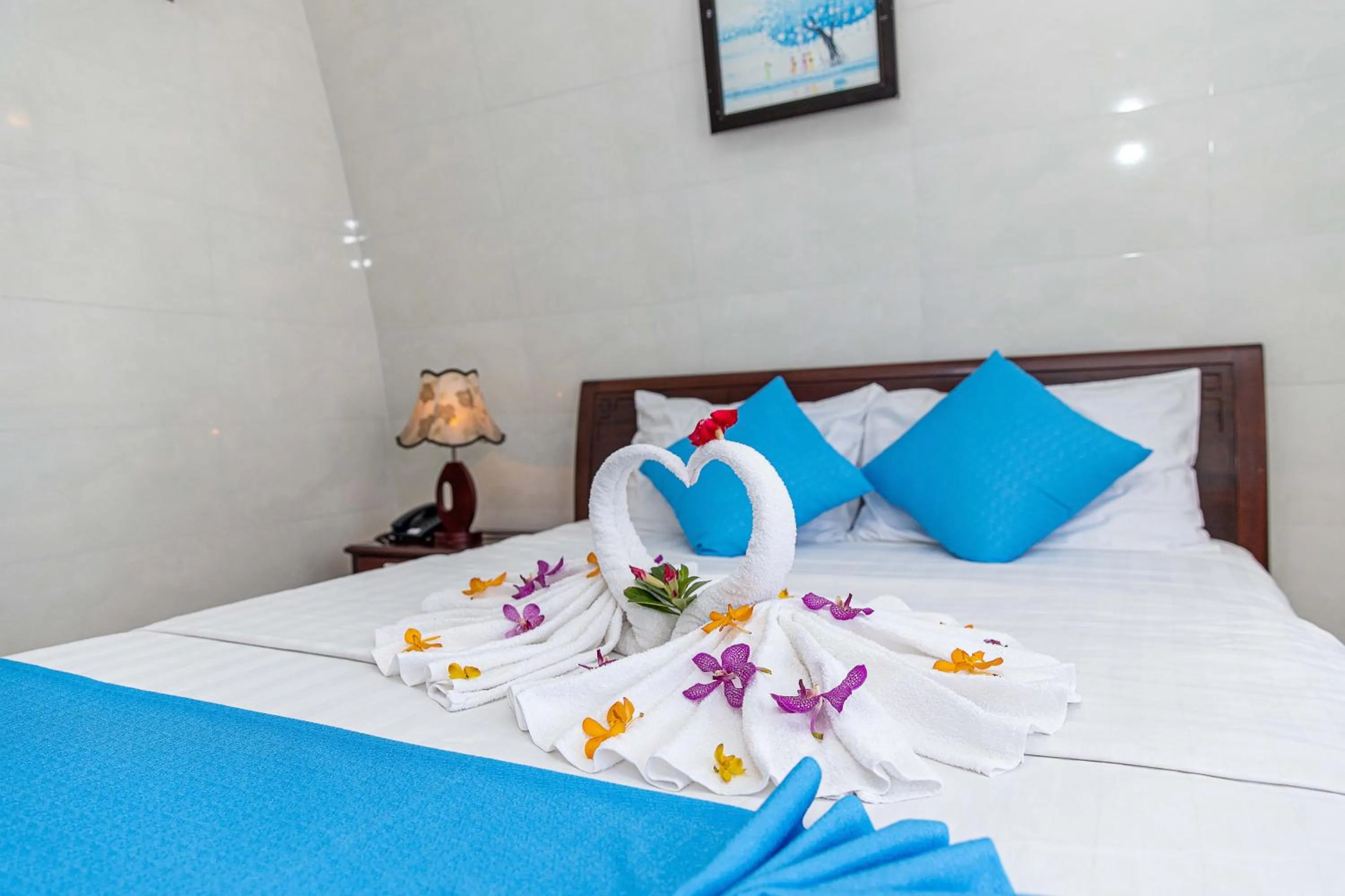 Bed in Phong Lan 2 Hotel