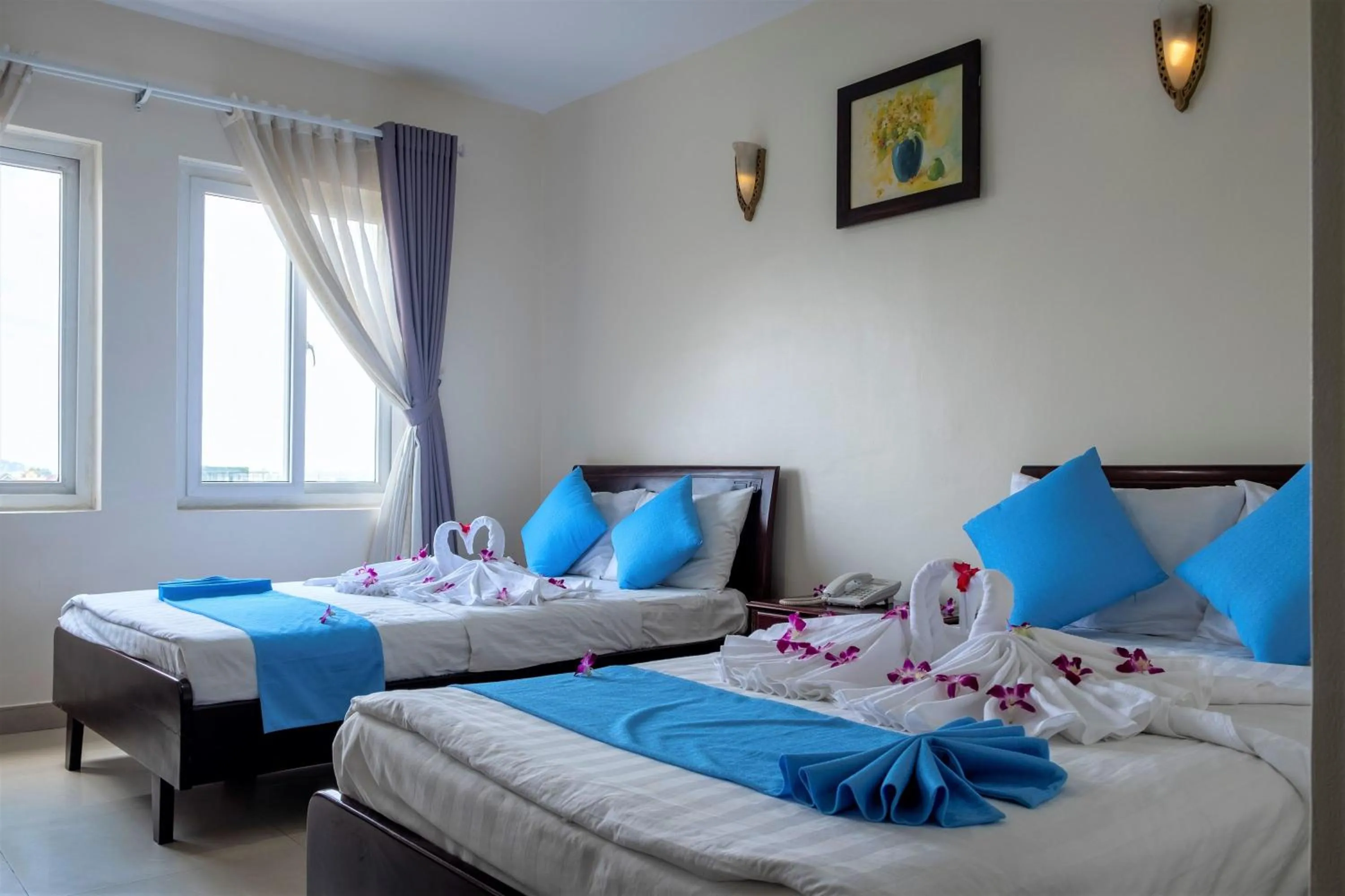 Bedroom, Bed in Phong Lan 2 Hotel