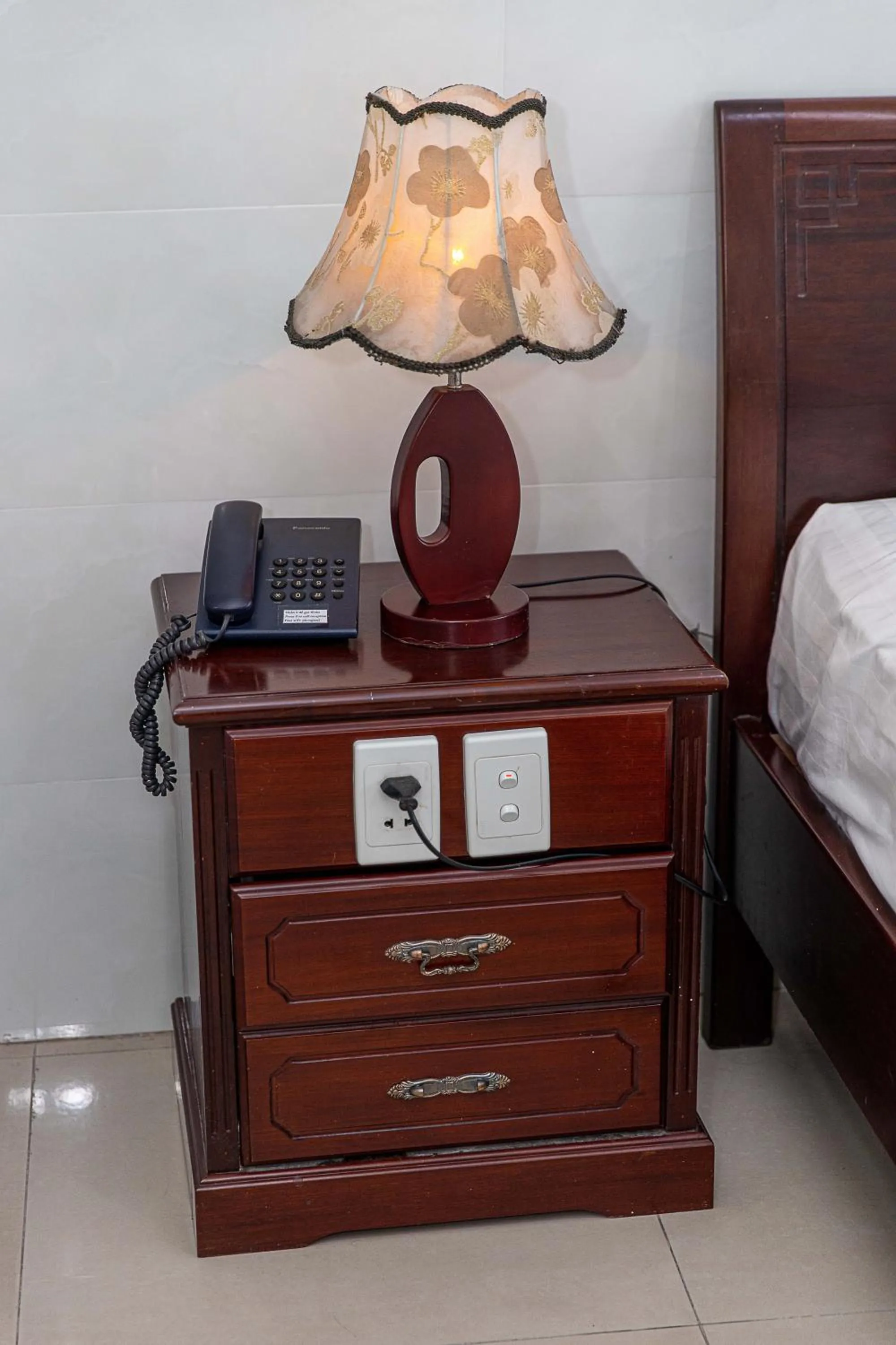 Photo of the whole room, Bed in Phong Lan 2 Hotel